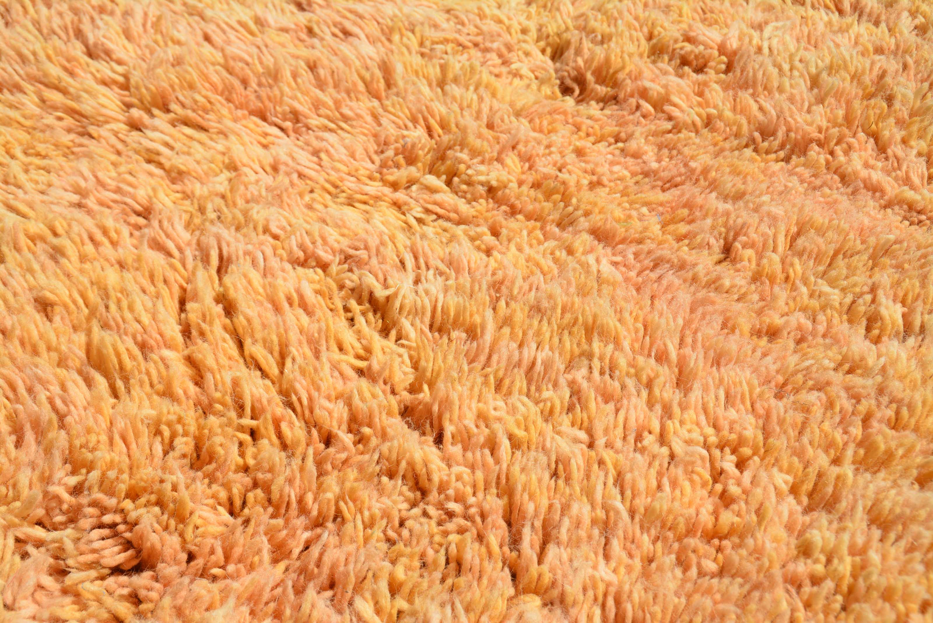 Aurora | 6' Round Golden Orange Plush Moroccan Area Rug