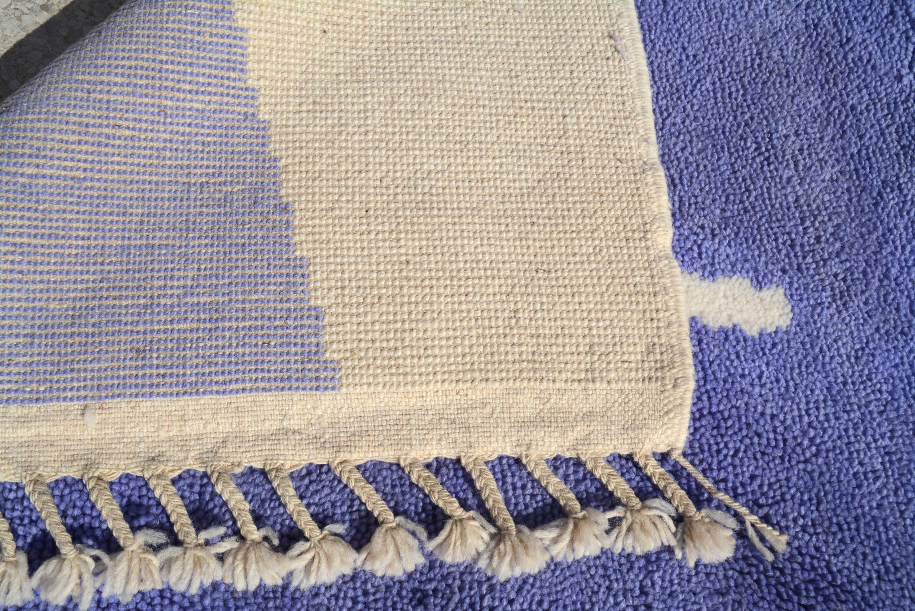 Experience Luxury with Velvet Dreams - Handmade Purple Modern Rug