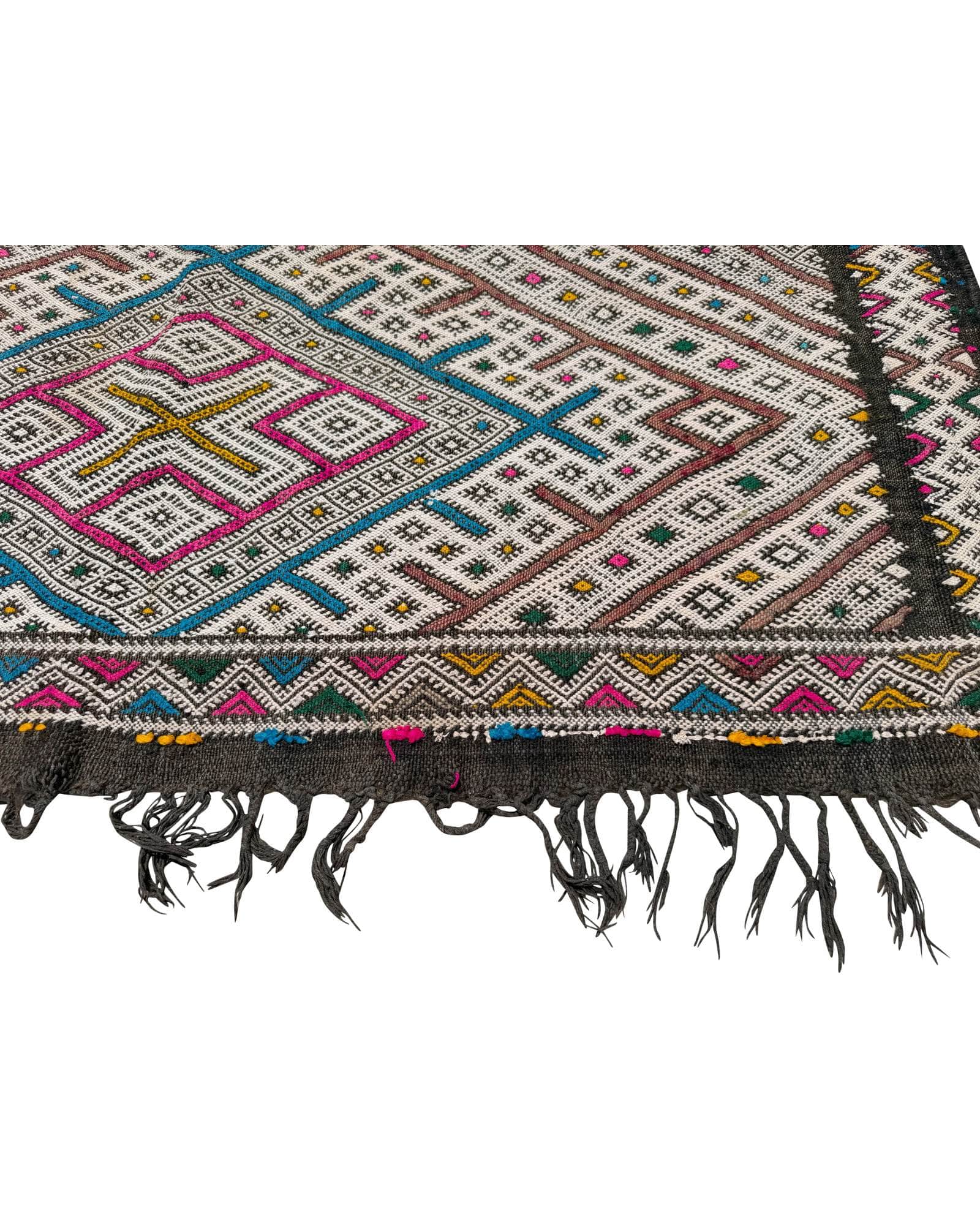 Ivory Vintage Moroccan Flatweave | 5'1 x 9'7
