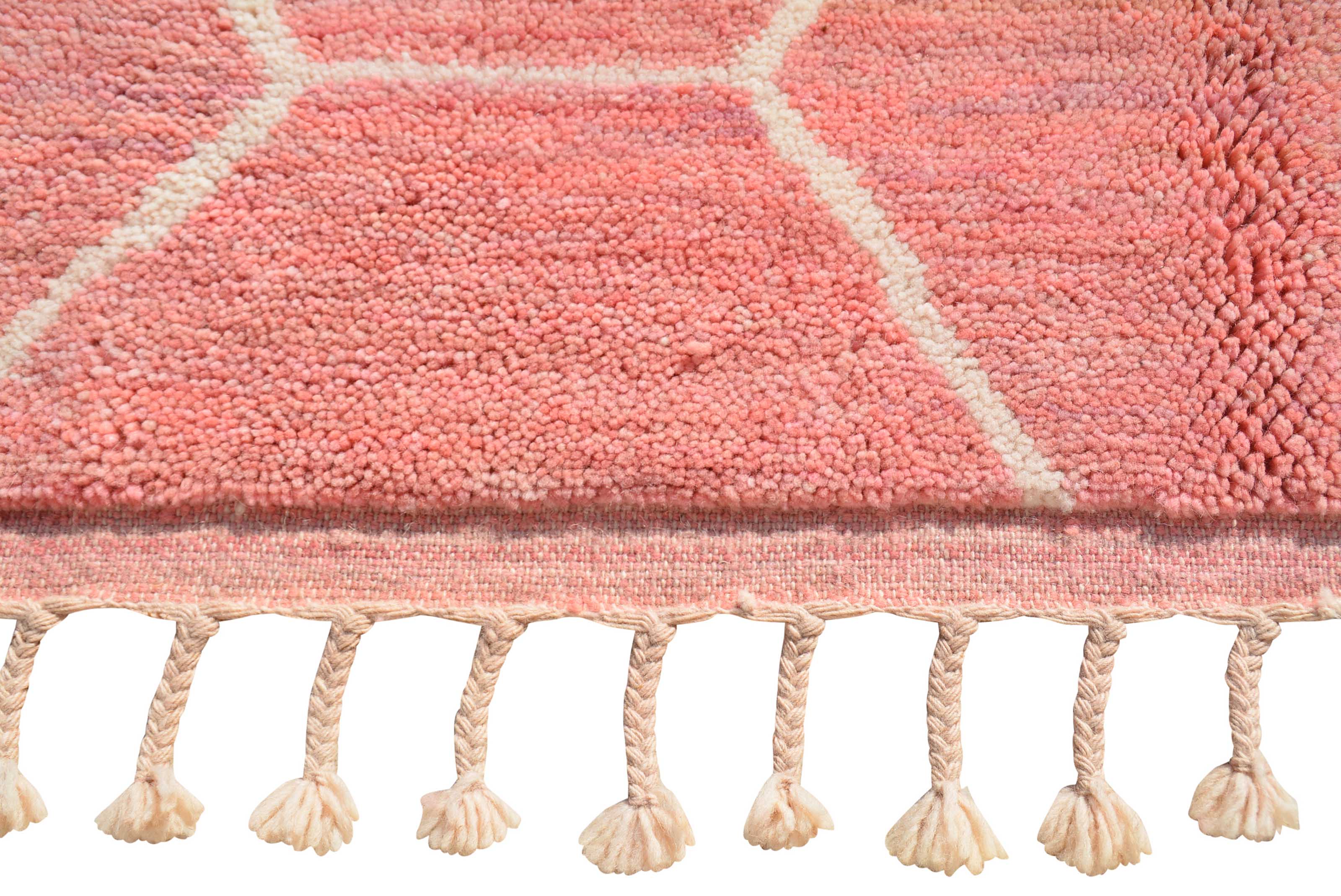  Lara Rug - Add Vibrant Charm to Your Space | Illuminate Collective