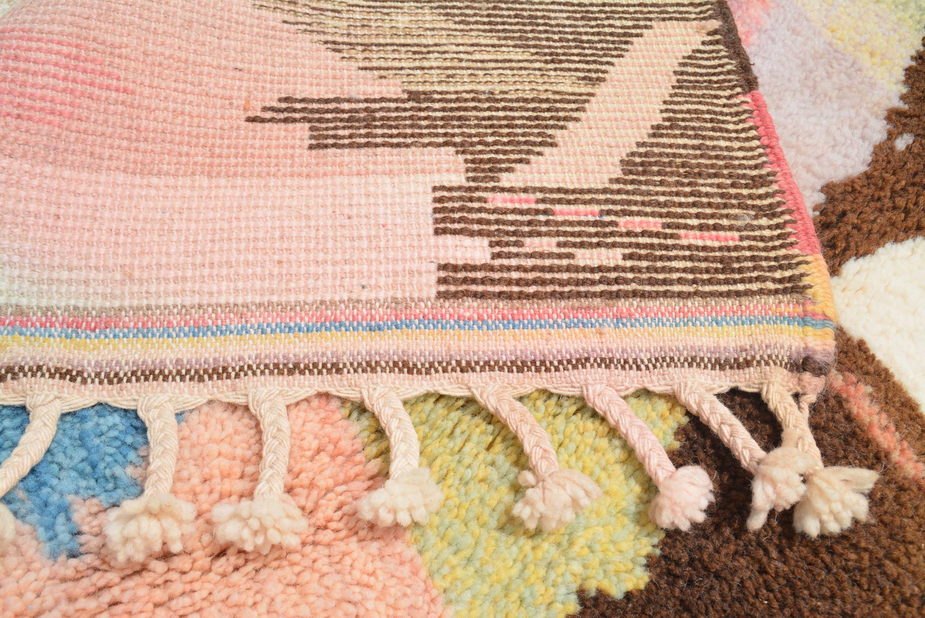Modern Spectrum Designer Area Rug - Colorful Elegance | Illuminate Collective