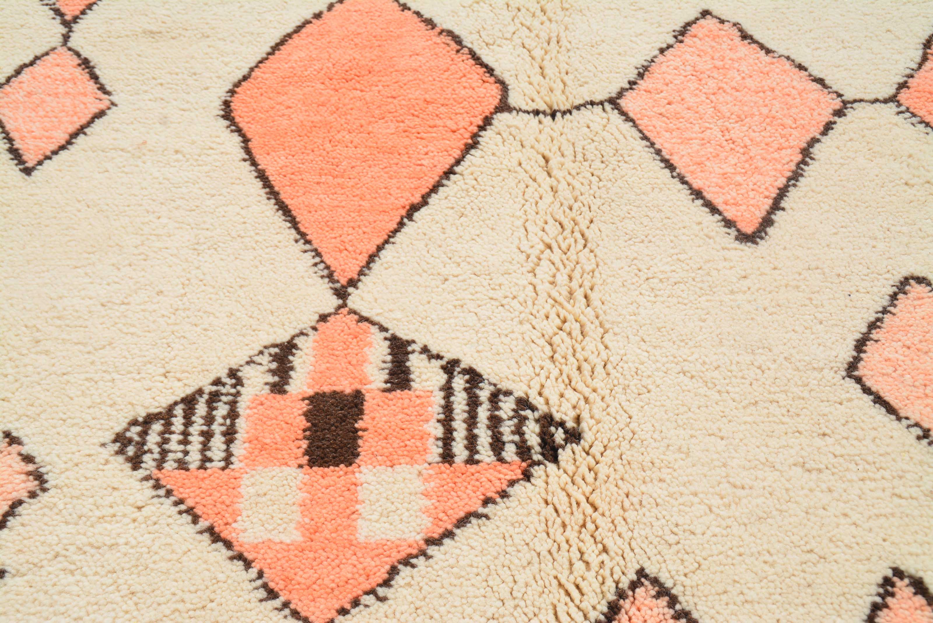 Nomad's Path | 5'x8' Coral & Beige Tribal Moroccan Area Rug