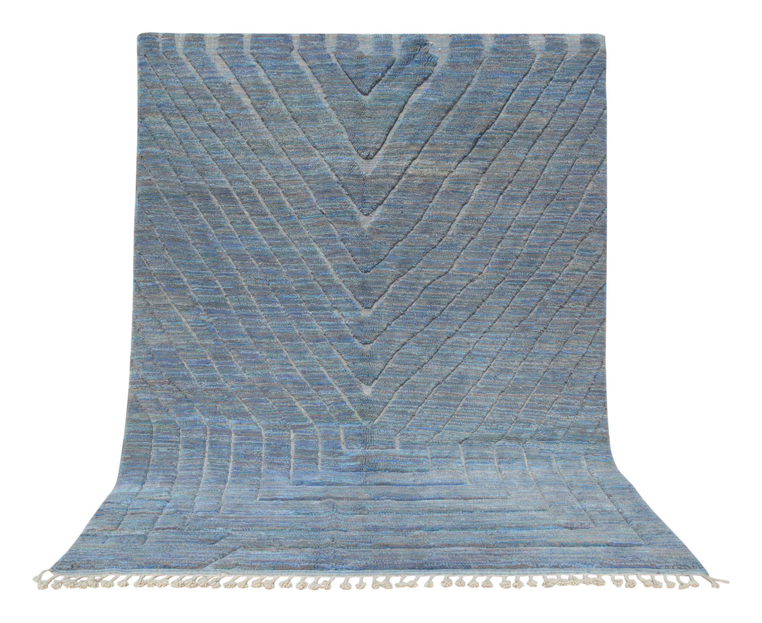 Ocean Waves – Moroccan Handmade Wool Rug | 7' x 9' Geometric Blue Design