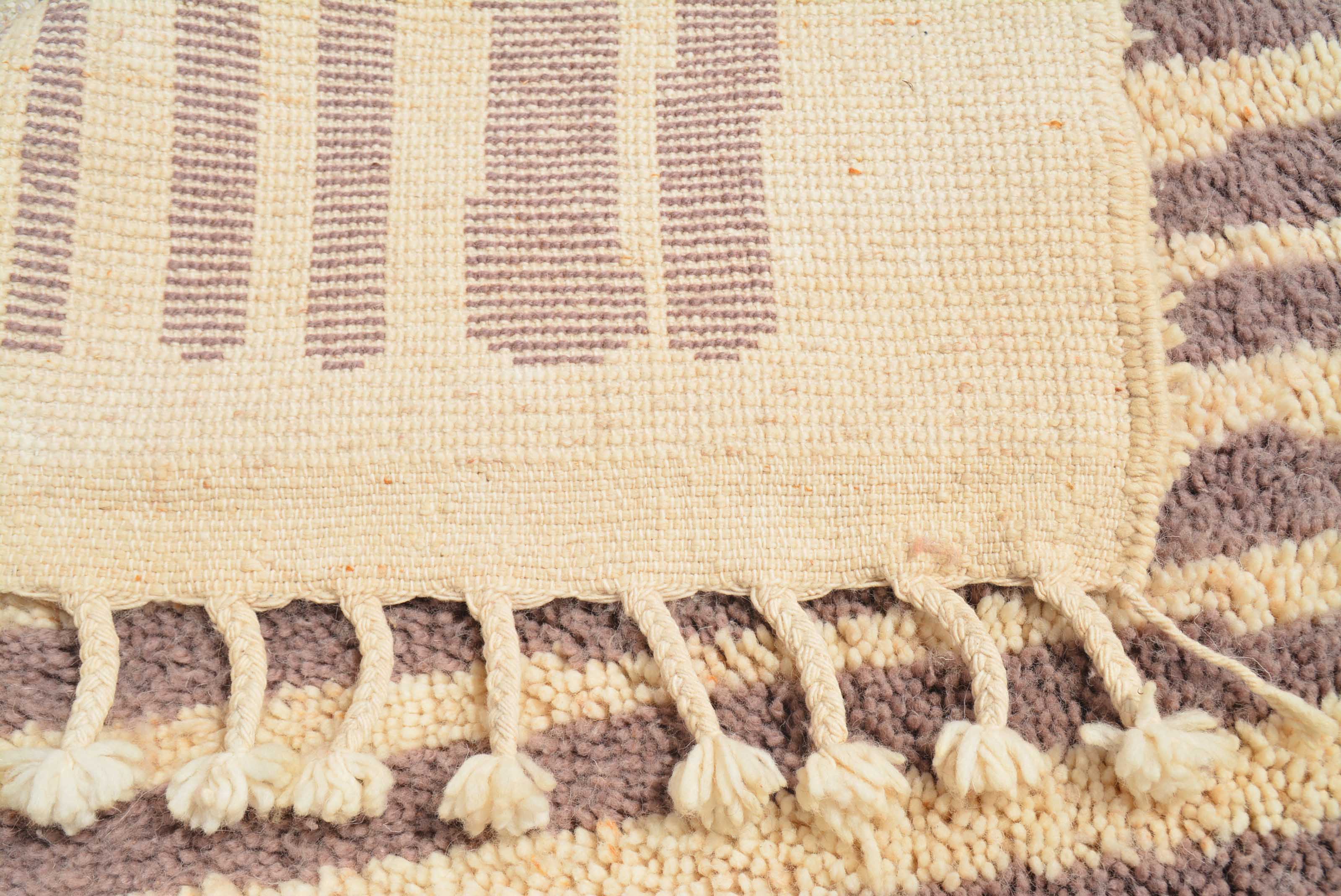 Purple Dreamweave Living Room Rug - Elegance & Comfort | Illuminate Collective