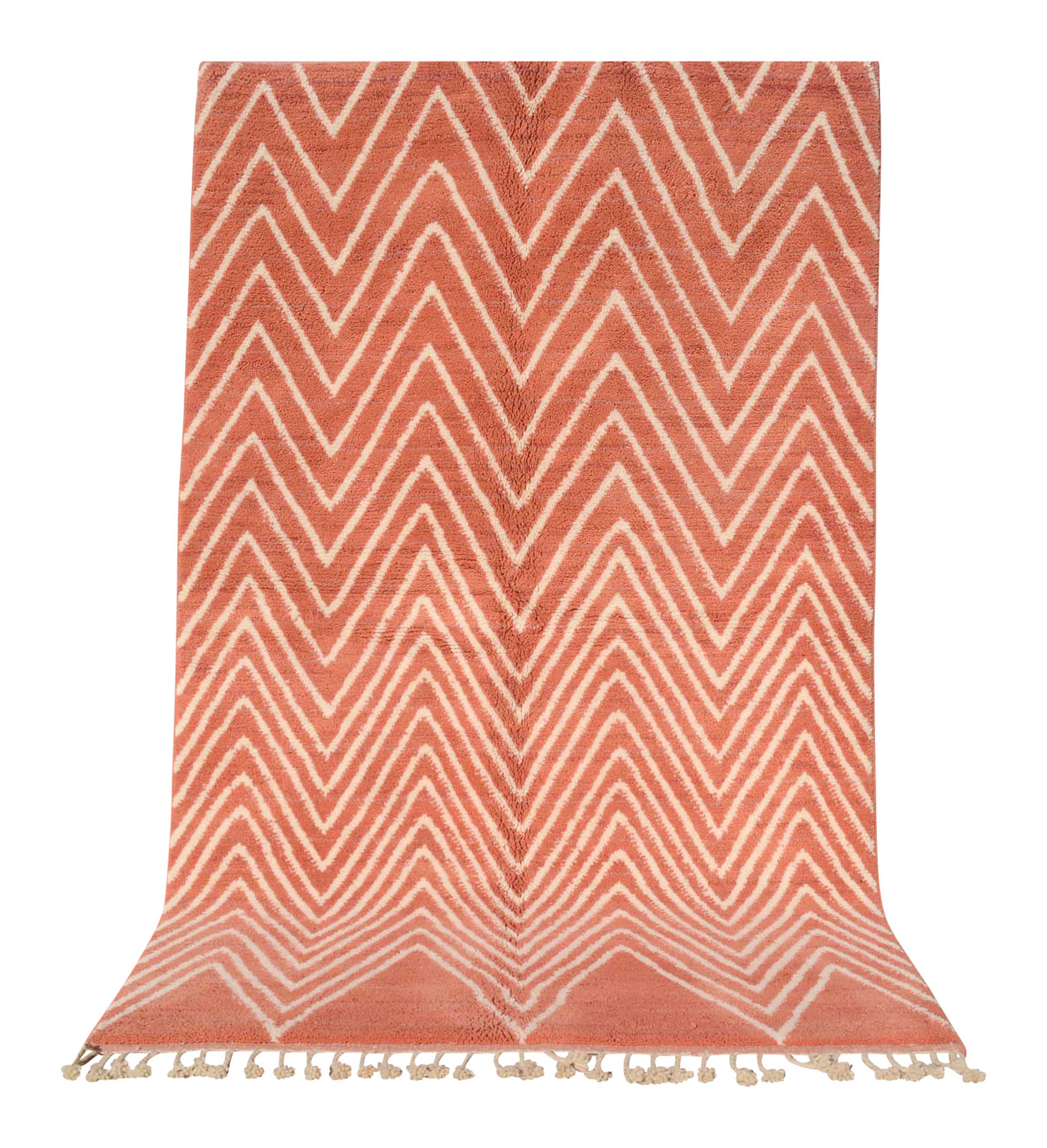 RoseWave - Elegant Pink Zigzag Rug for Chic Décor | Illuminate Collective