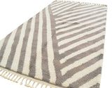 Silver Streak | 5'x8' Minimalist Steel Gray & Cream Modern Area Rug