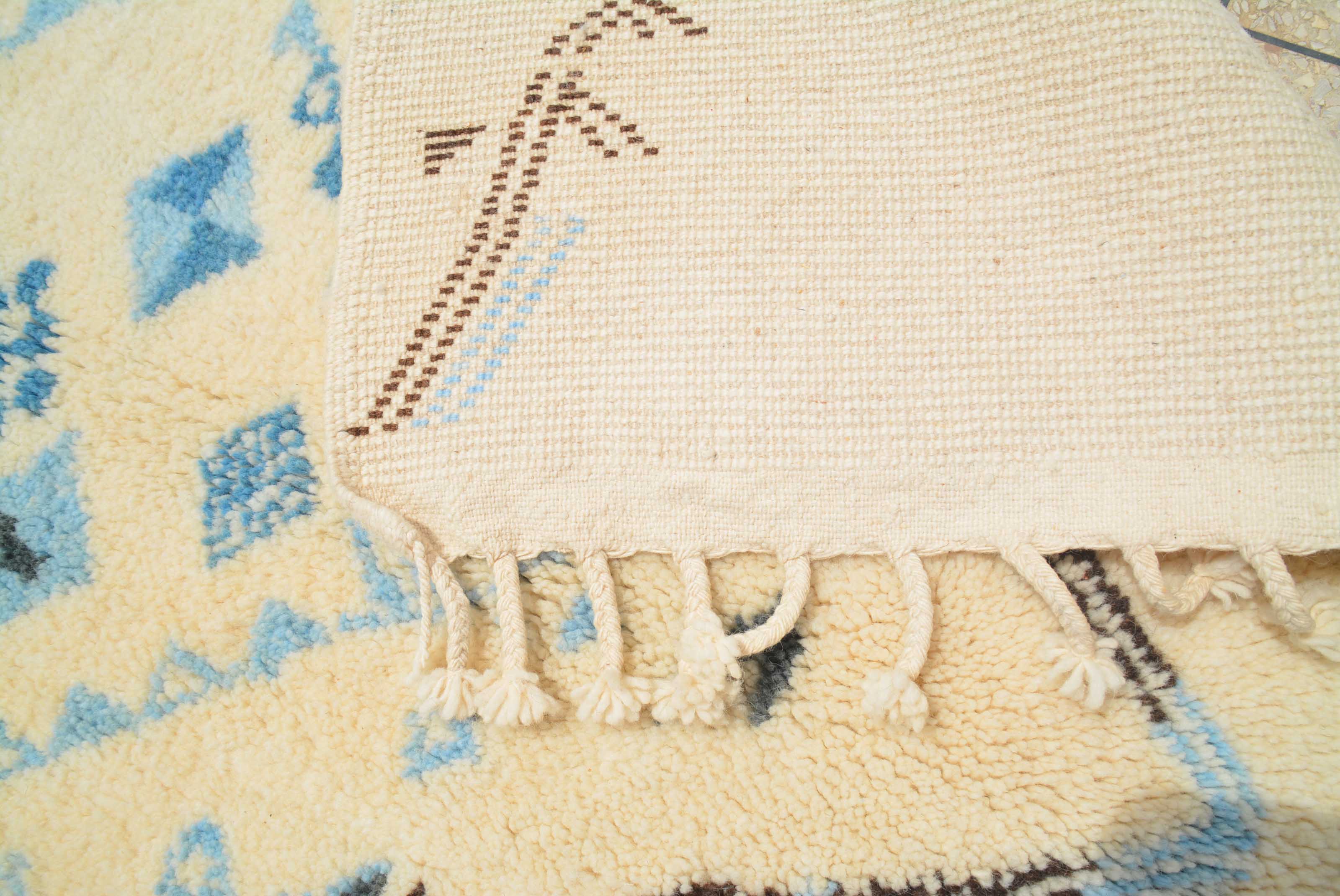 Sky Mat Moroccan Area Rug - Tranquil Elegance | Illuminate Collective