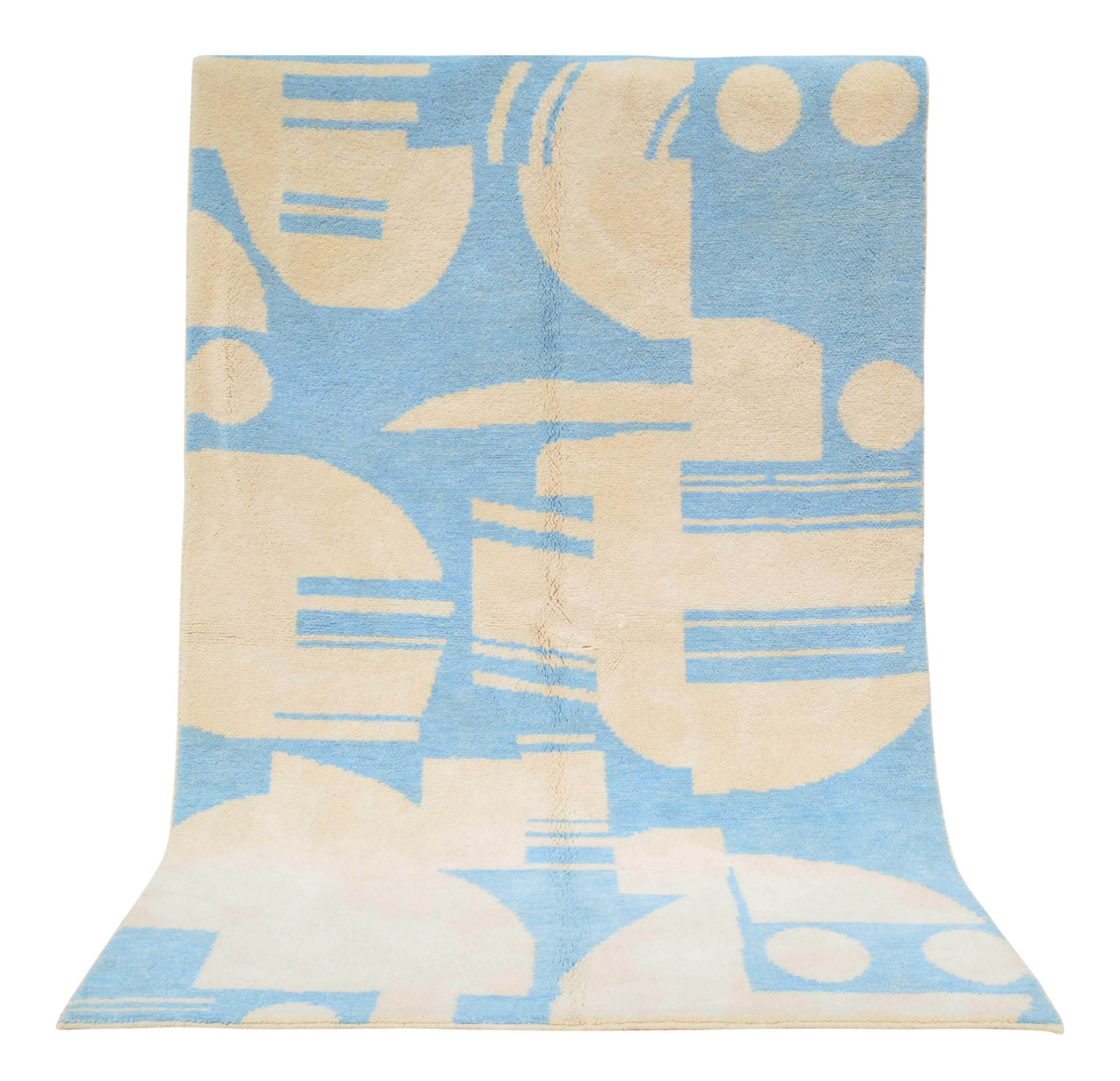 Summer Sky | 6'x9' Blue & Beige Abstract Moroccan Rug (No Fringe)
