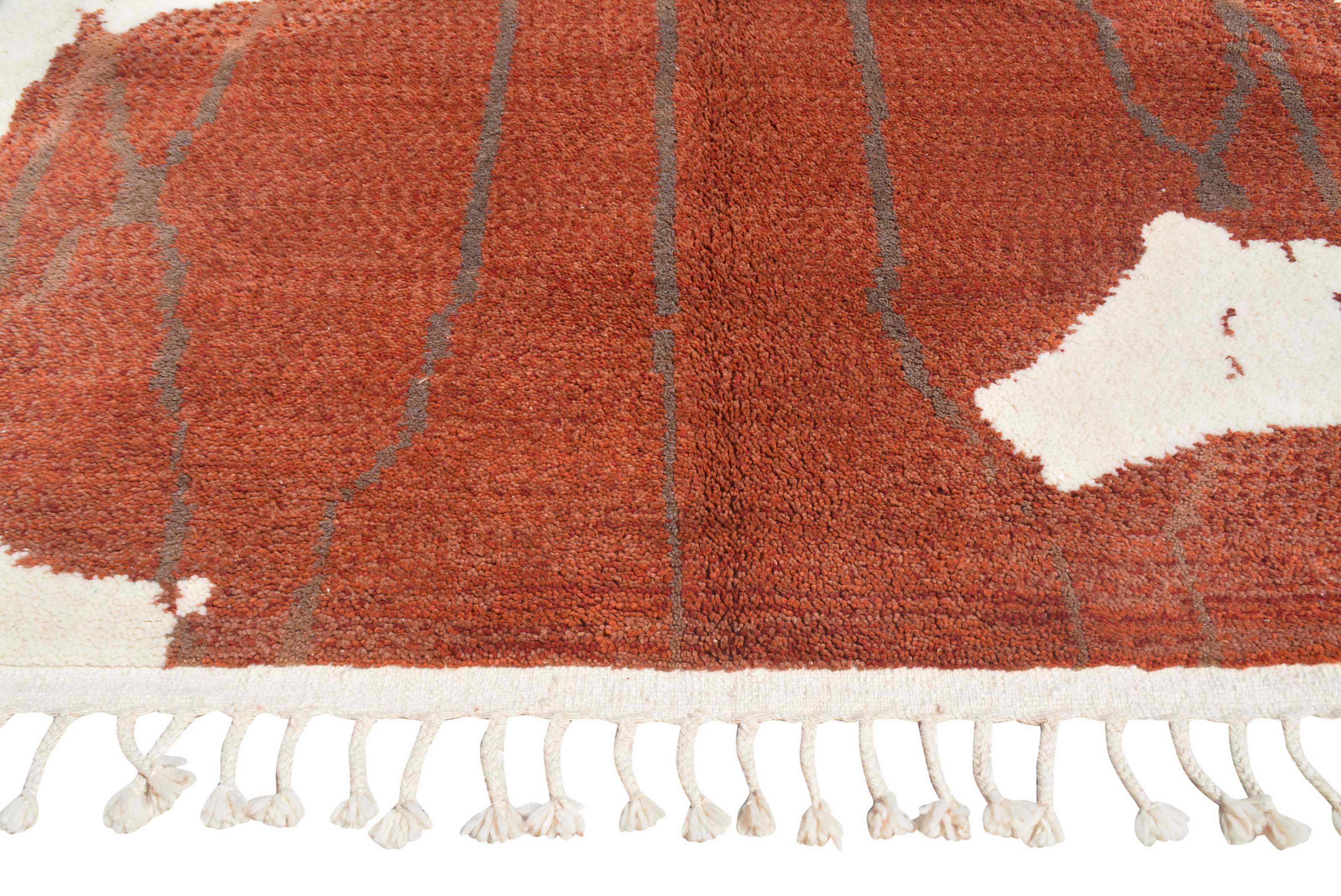 TerraFlow | 5'x8' Abstract Red Brick & White Boujaad Area Rug