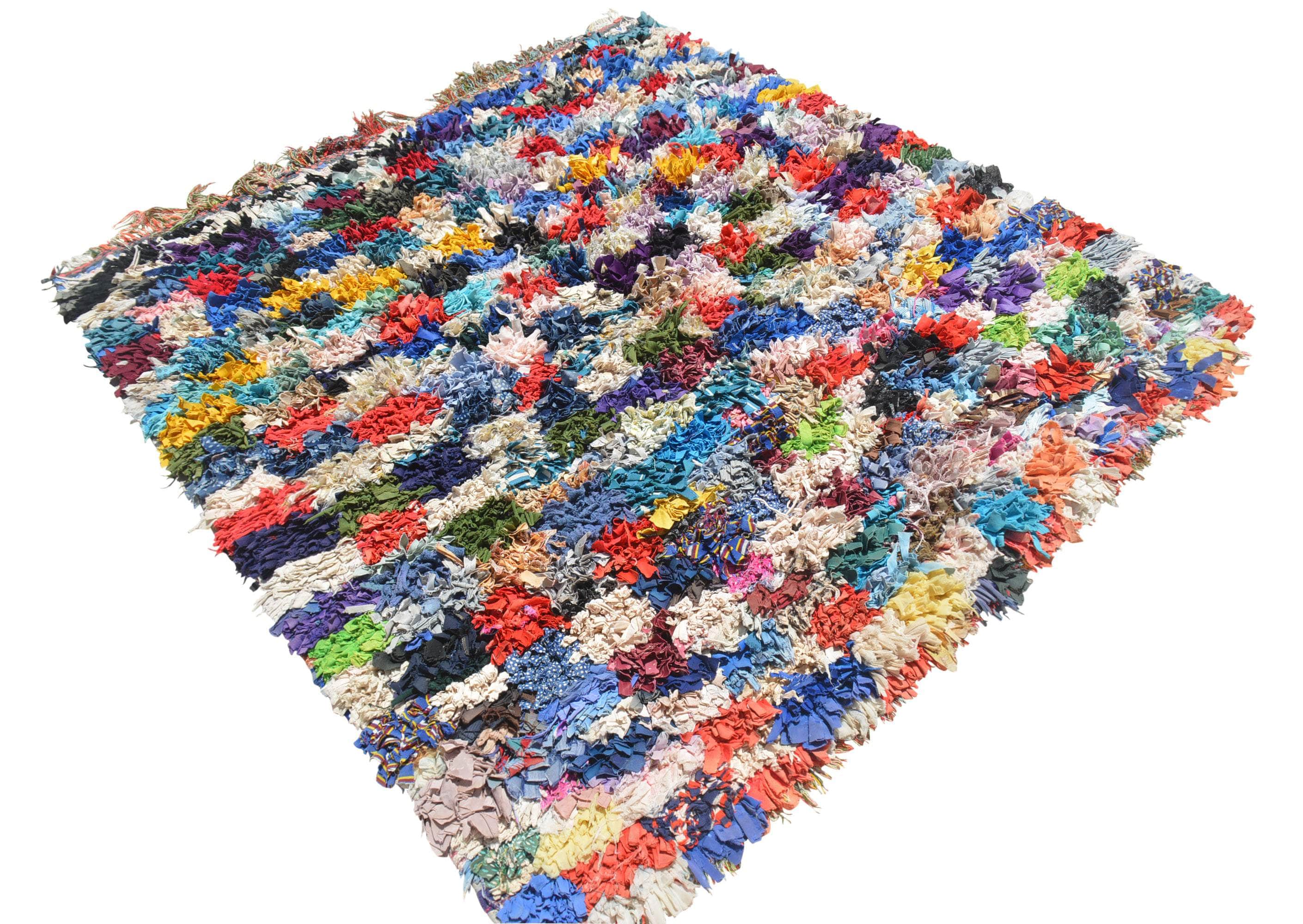 Timeless Treasures | Vintage Handwoven Moroccan Rug with Enduring Beauty