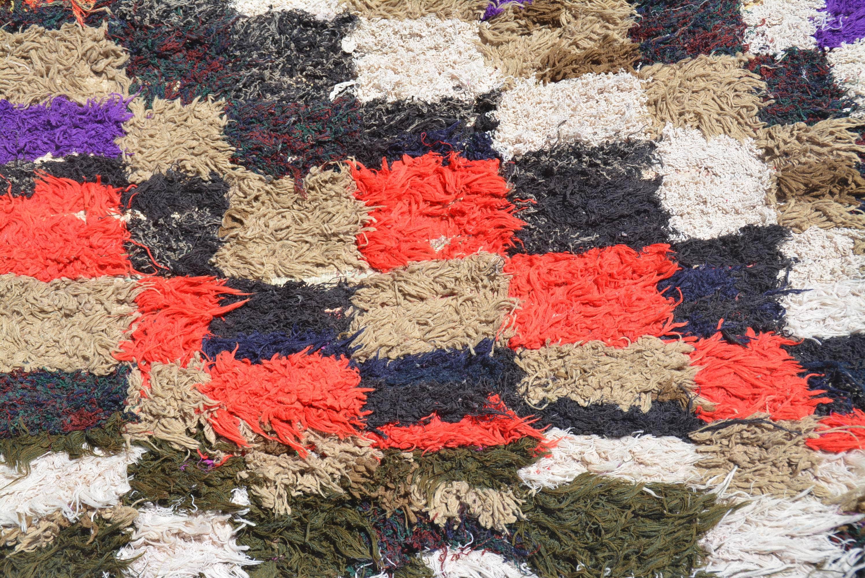 Vintage Elegance | Handmade Moroccan Rug with Timeless Sophistication