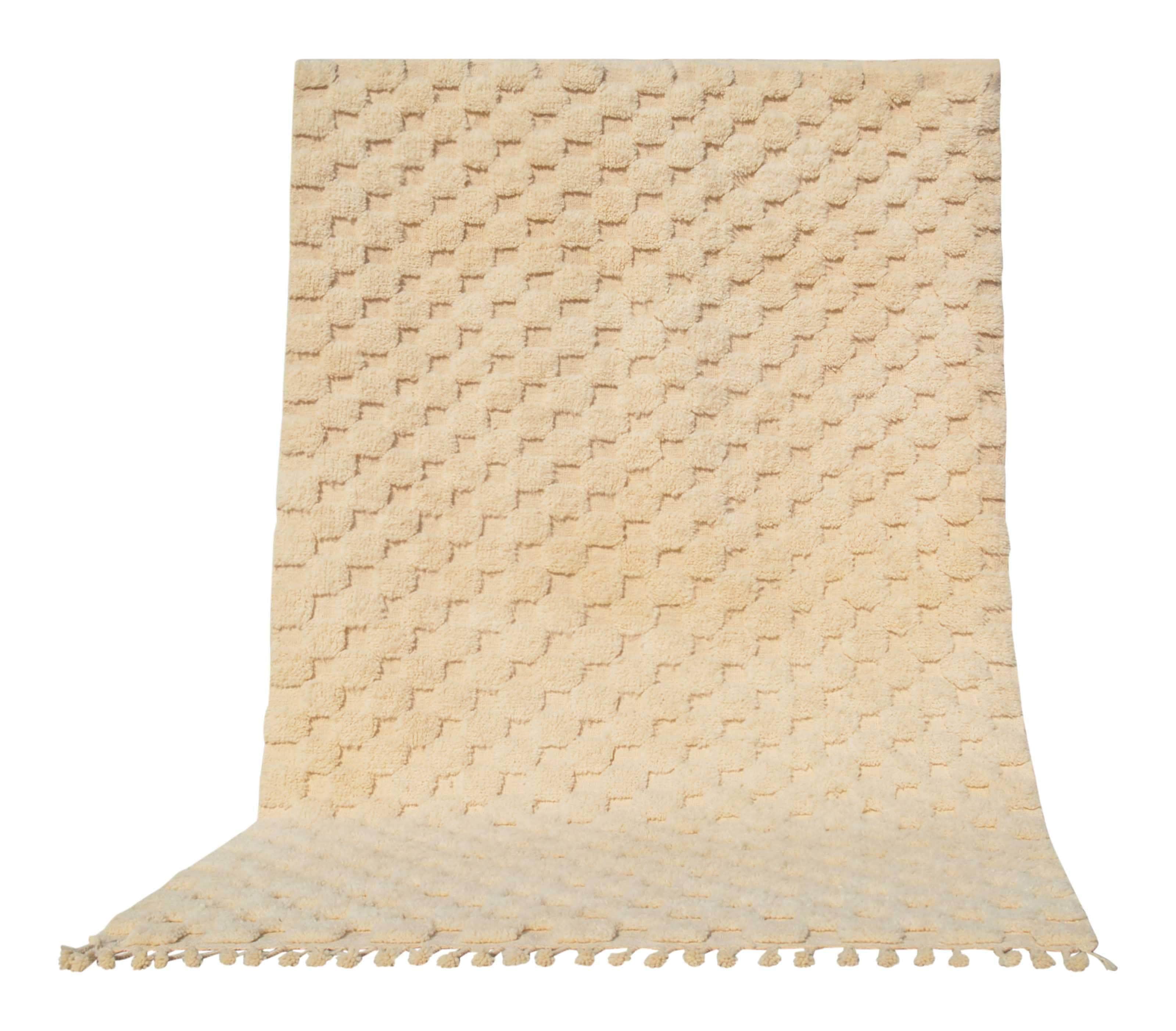 Winter Whispers | 6'x9' Textured Ivory & White Berber Area Rug