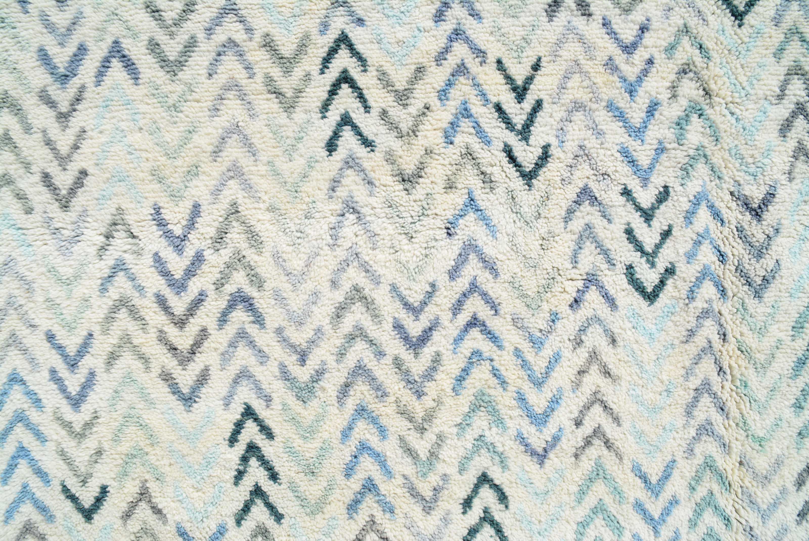 Blue Arrows Handmade Rug - Add a Modern Touch to Your Home