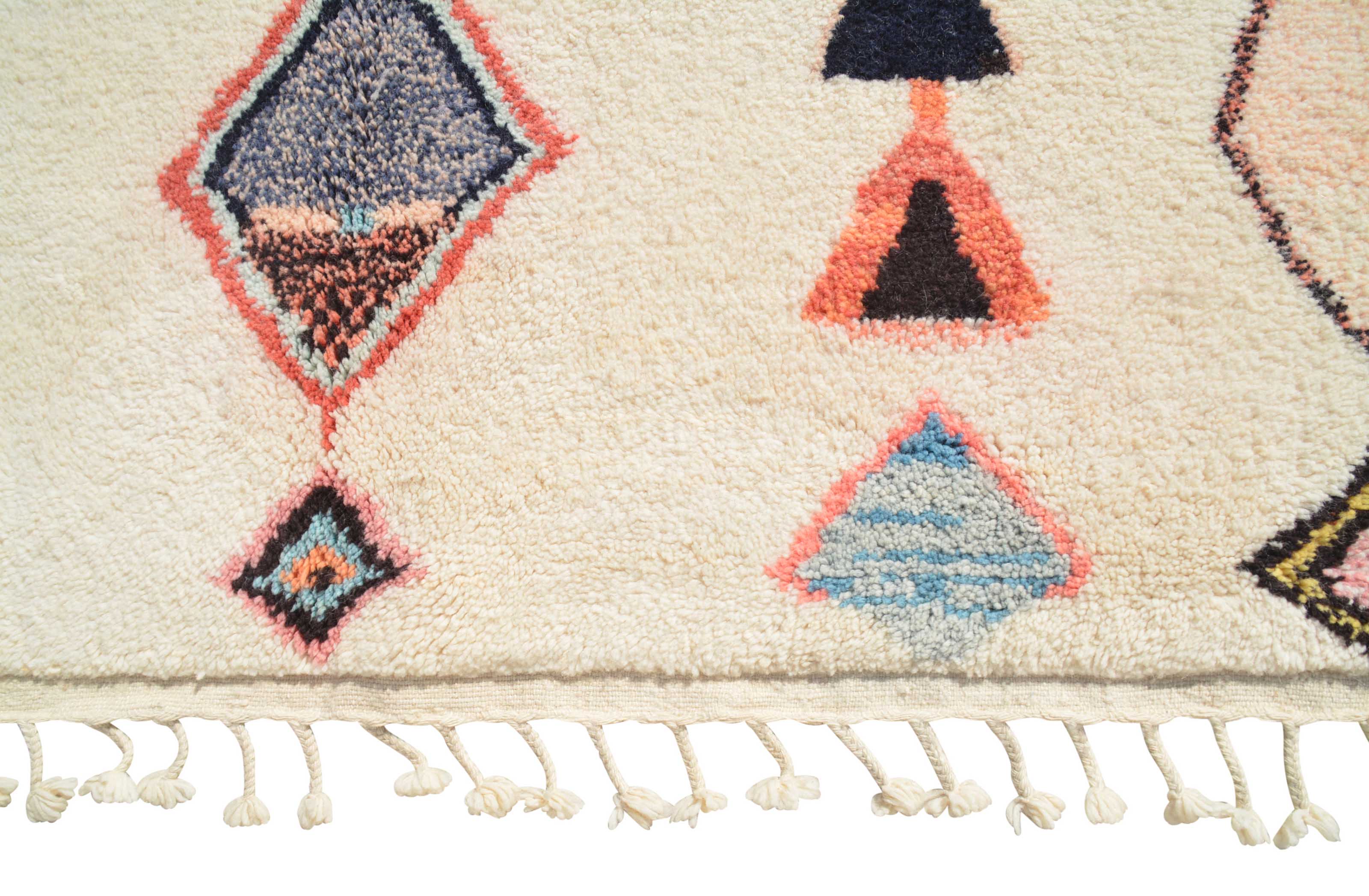 Diamonds Pop Handmade Rug - Add a Modern Touch to Your Home