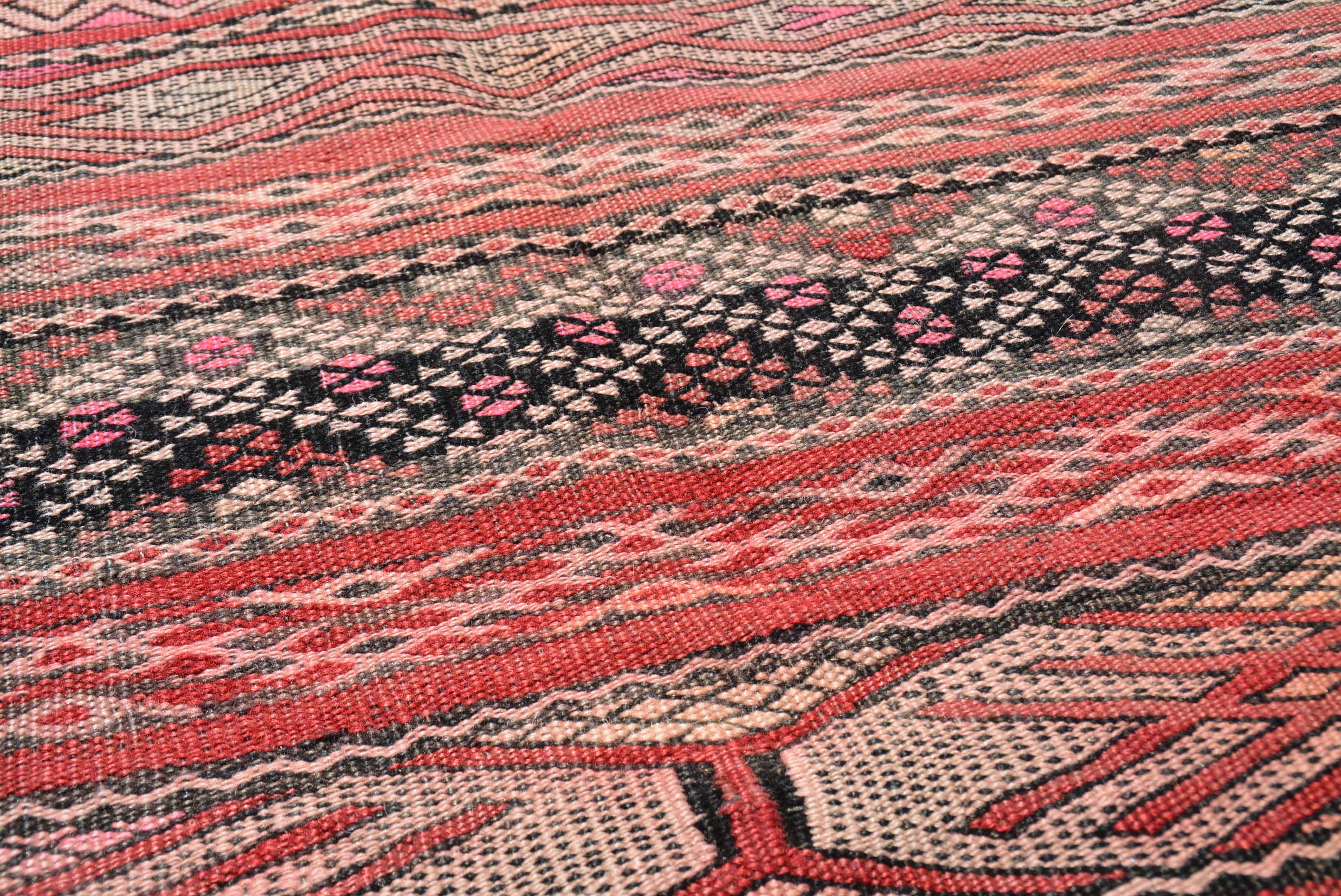  Flatwave Vintage Moroccan Rug