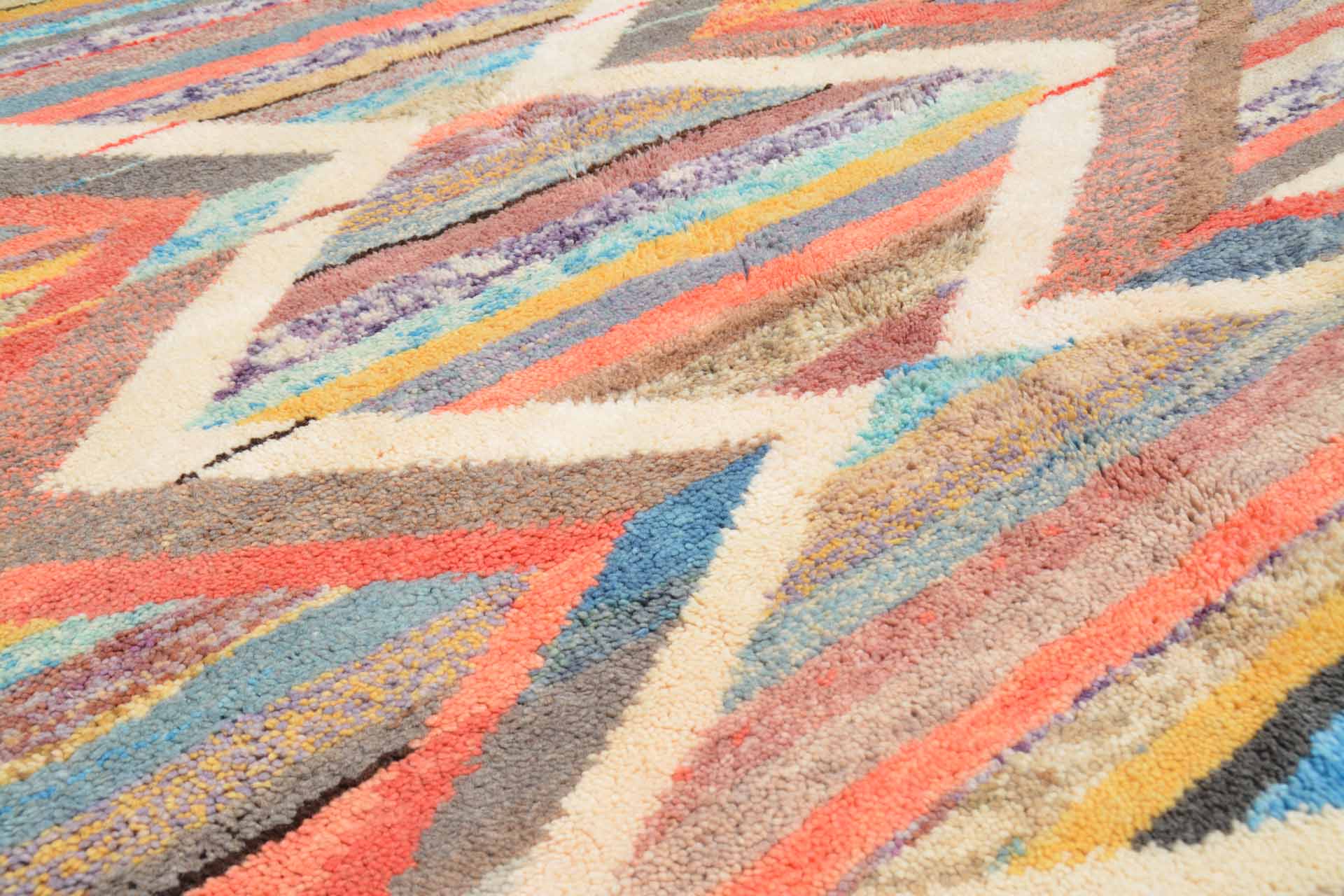 Handmade Carpet Moroccan Rug - Feel - Illuminate Collective