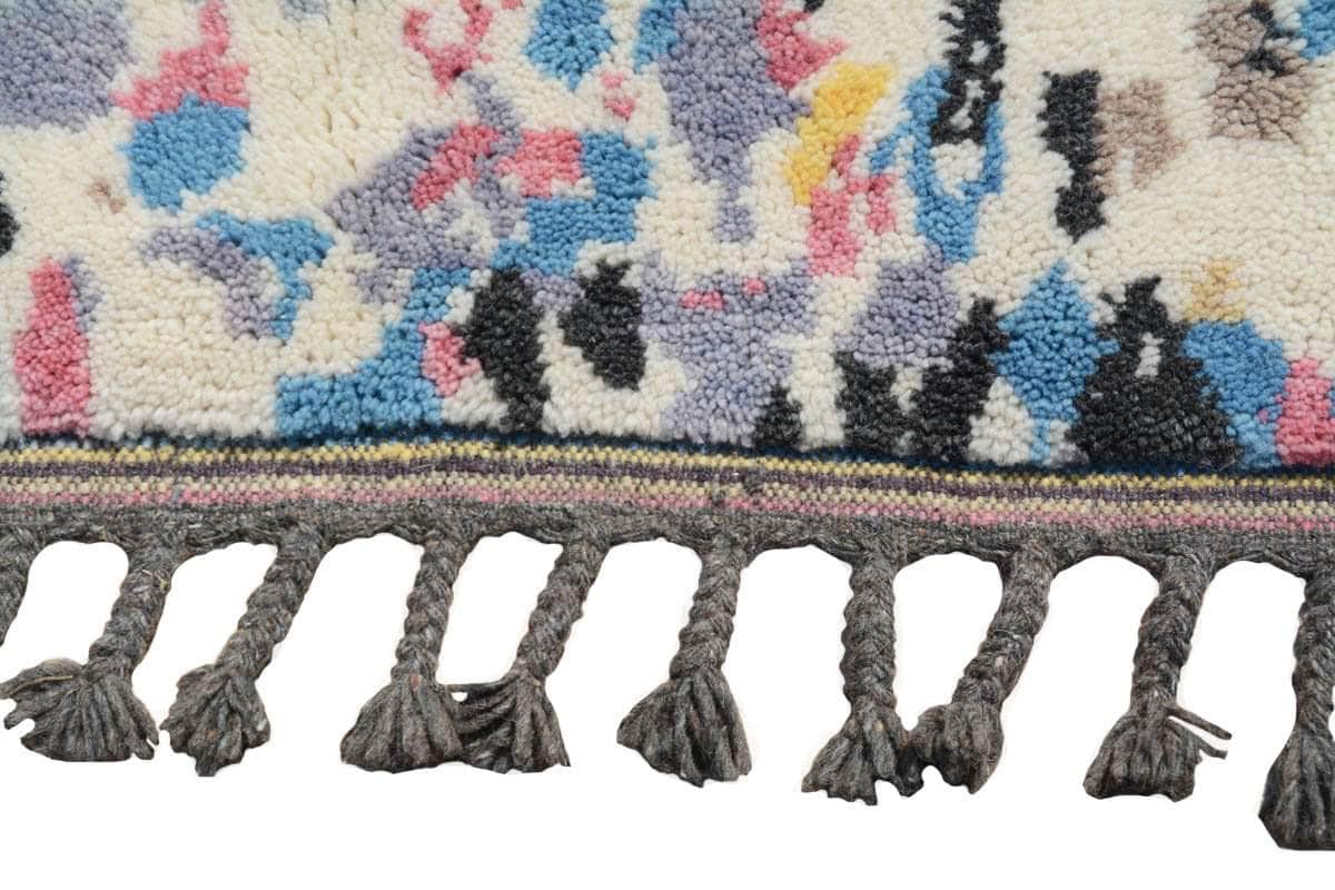 white moroccan rug