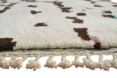 white moroccan rug