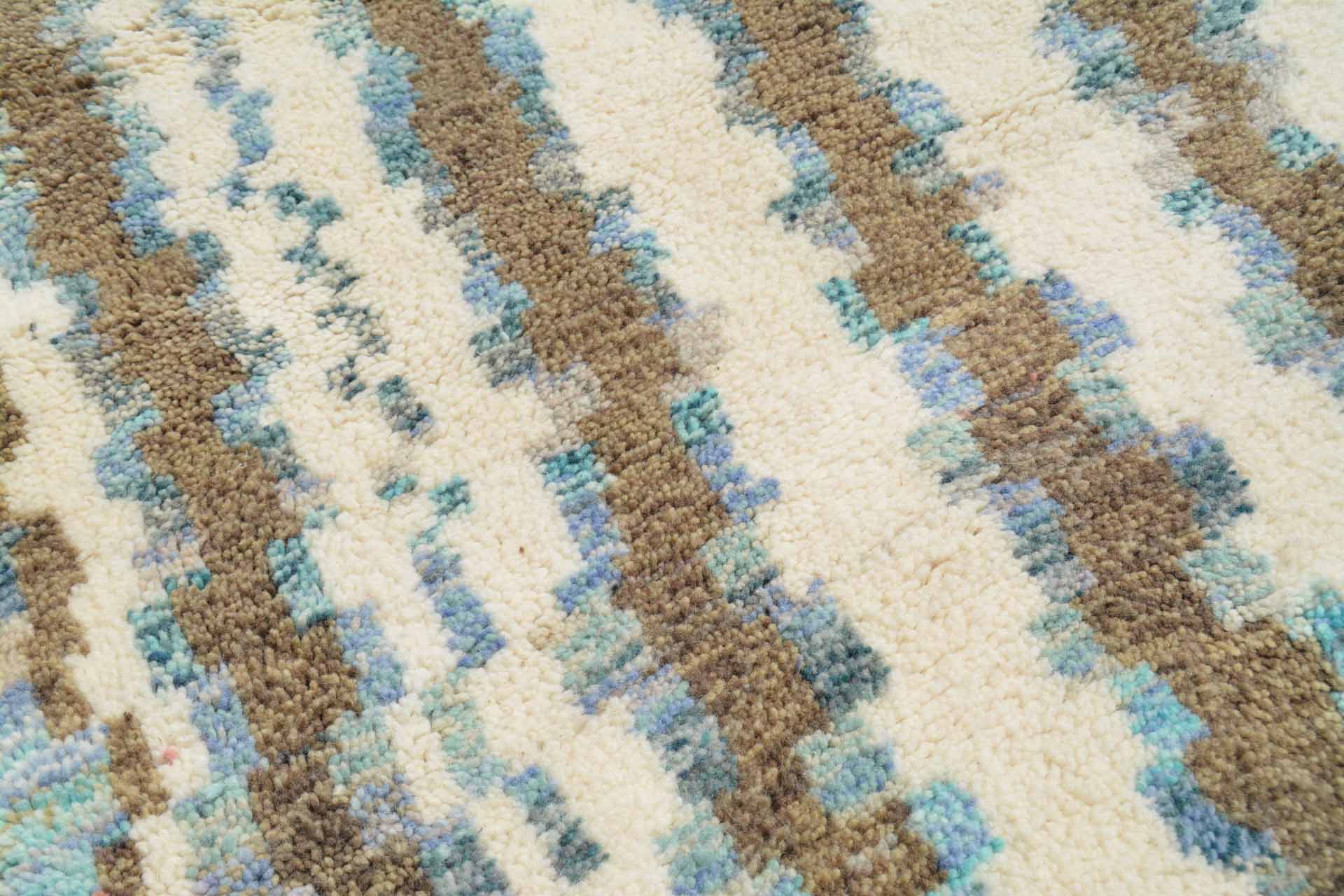 Illuminate Collective handmade Moroccan Rug Strength - 3'2 x 5' - .96m x 1.52m