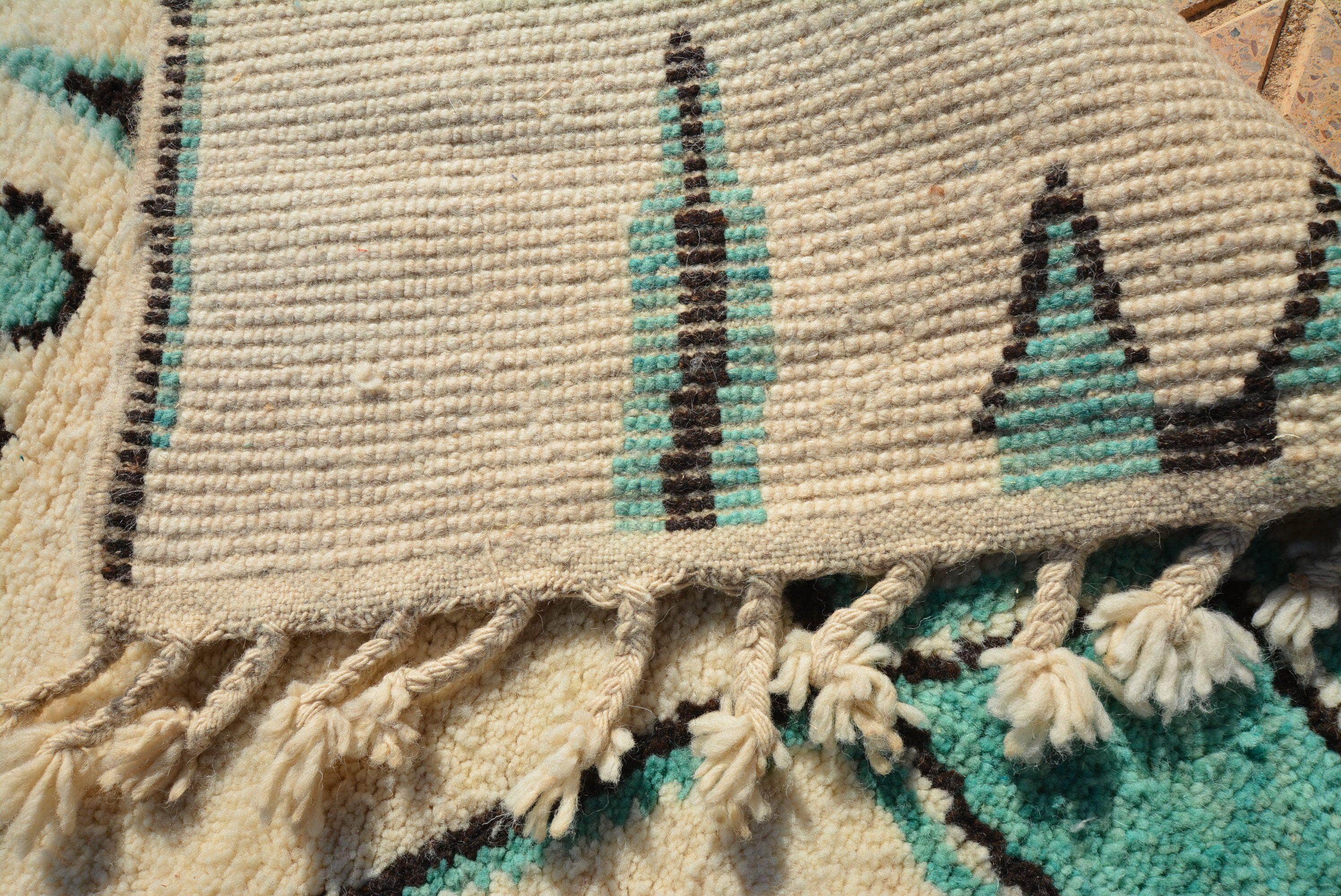Illuminate Collective  handmade Moroccan Rug Zaynab - 8'7 x 9'9 - 2.61m x 2.94m