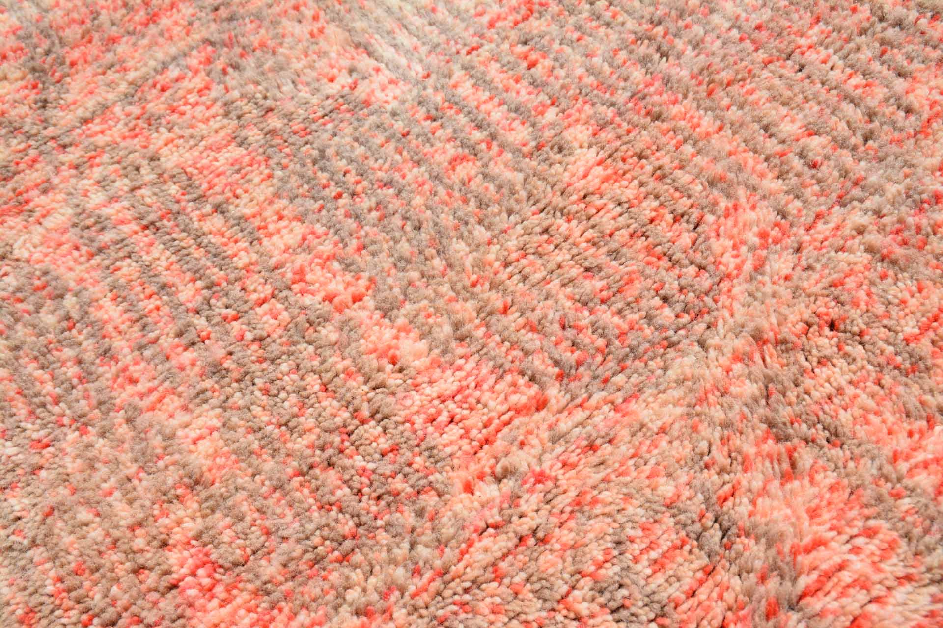 Illuminate Collective handmade Vintage Moroccan Rug Like Sunday - 4'x5'10 - 1.21m x 1.78m