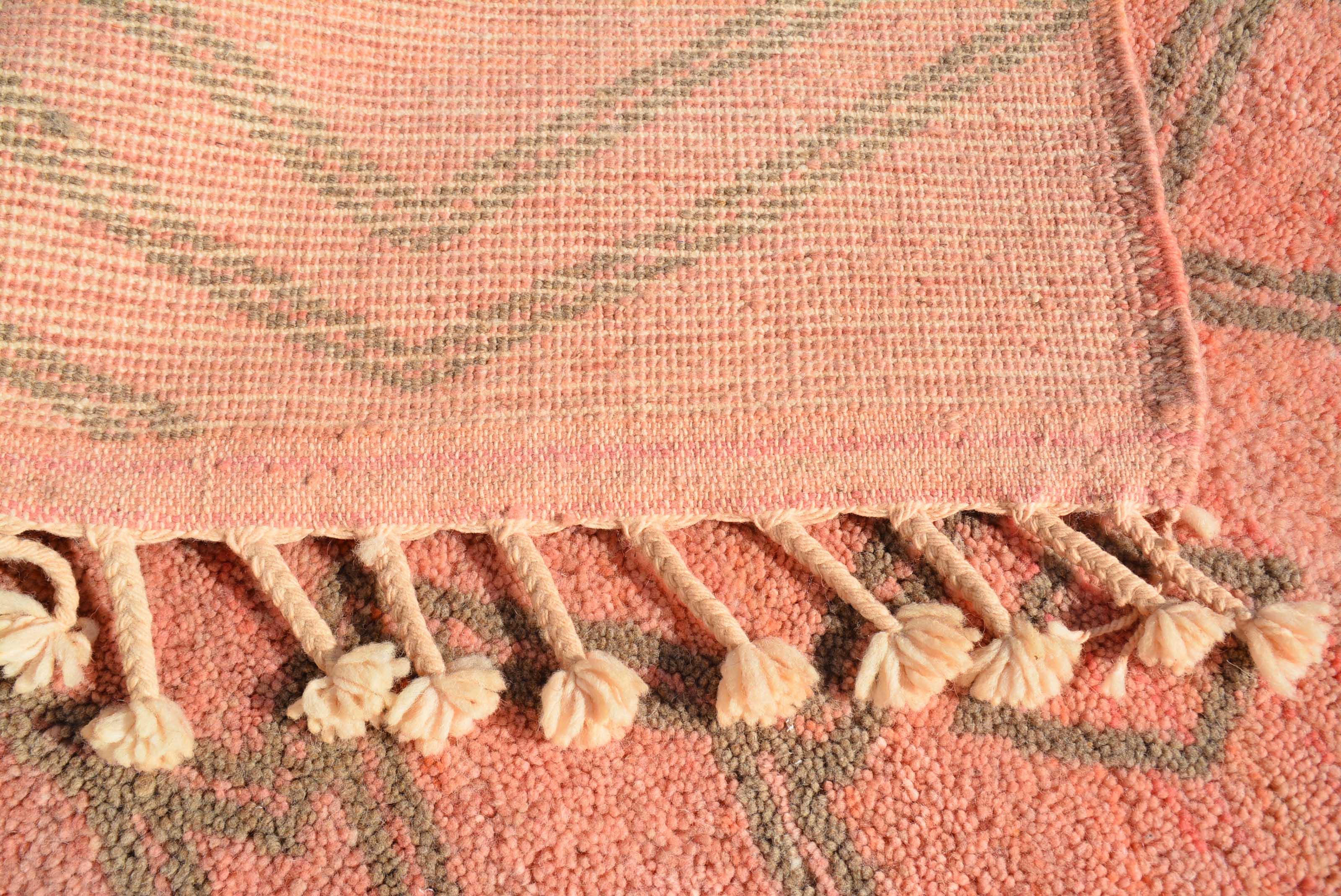 Moroccan Mood - Handmade Pink Mudcloth Moroccan Rug