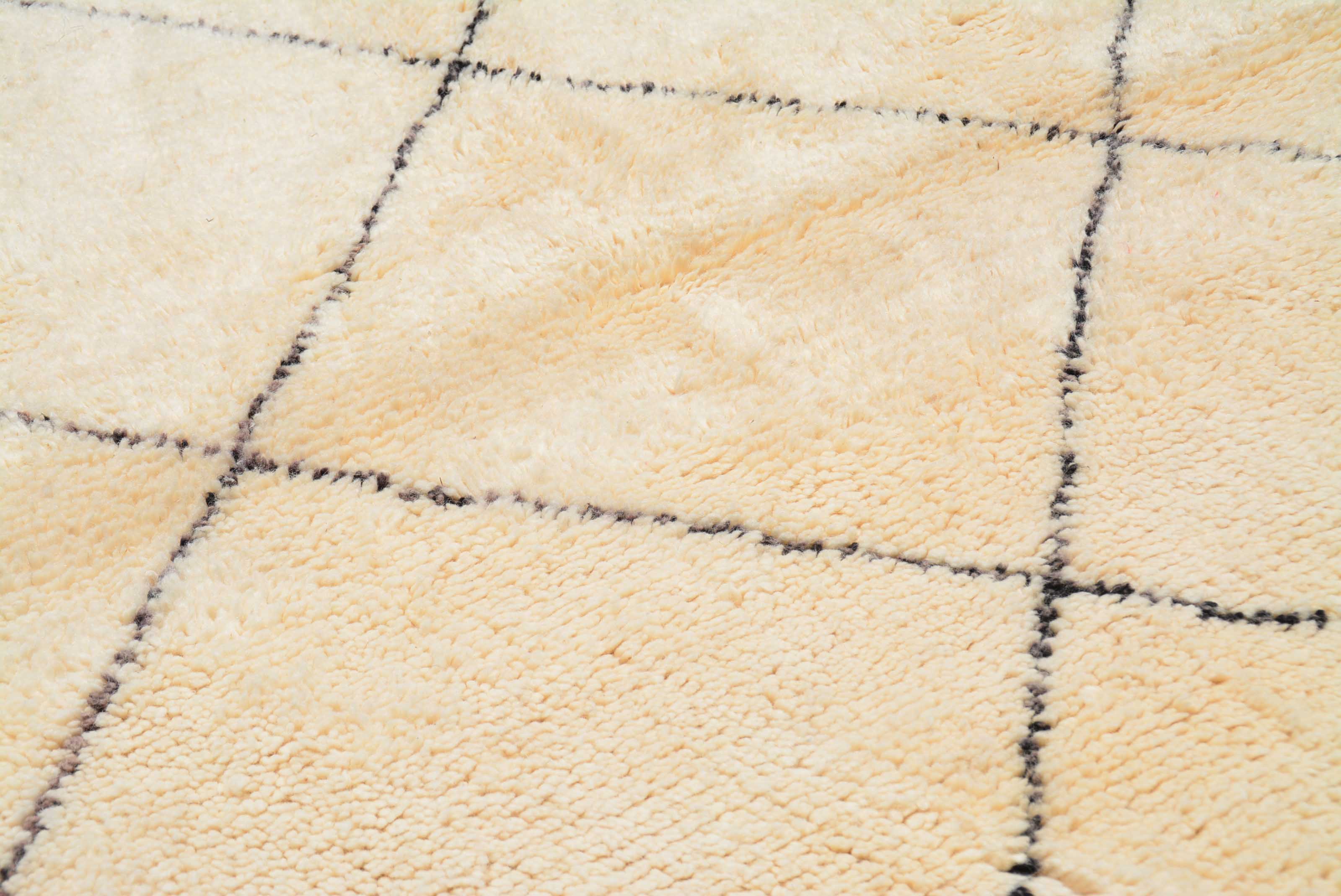  Moroccan Rug - Medium Size Rug - Berber Rug - InMyLife - 4'5" x 6'10"