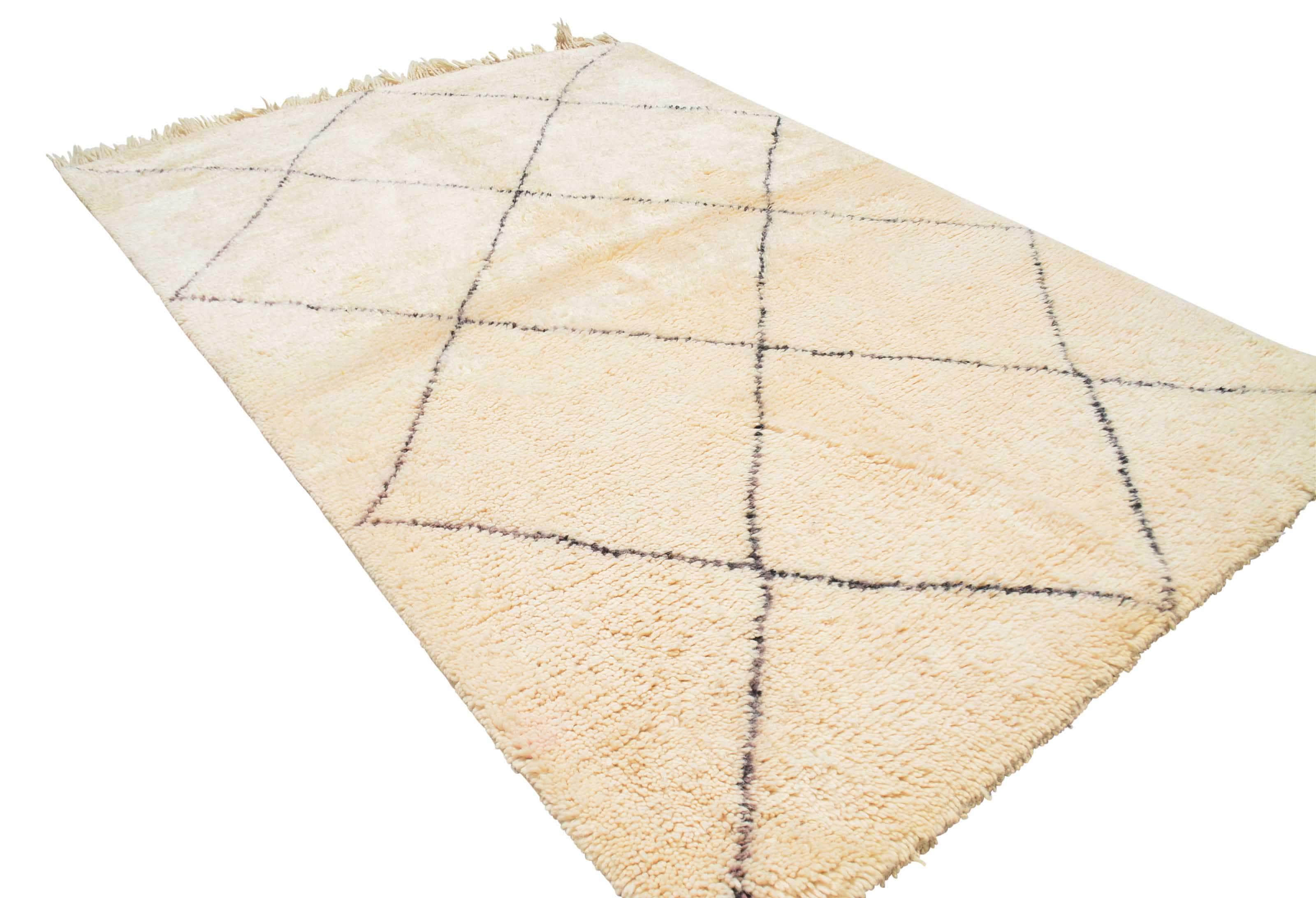  Moroccan Rug - Medium Size Rug - Berber Rug - InMyLife - 4'5" x 6'10"