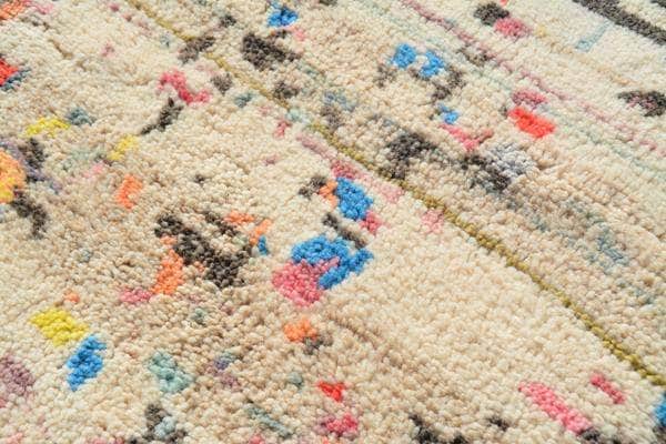 Illuminate Collective handmade Moroccan Rug Gala - 5'6 x 7'4 - 1.68m x 2.23m