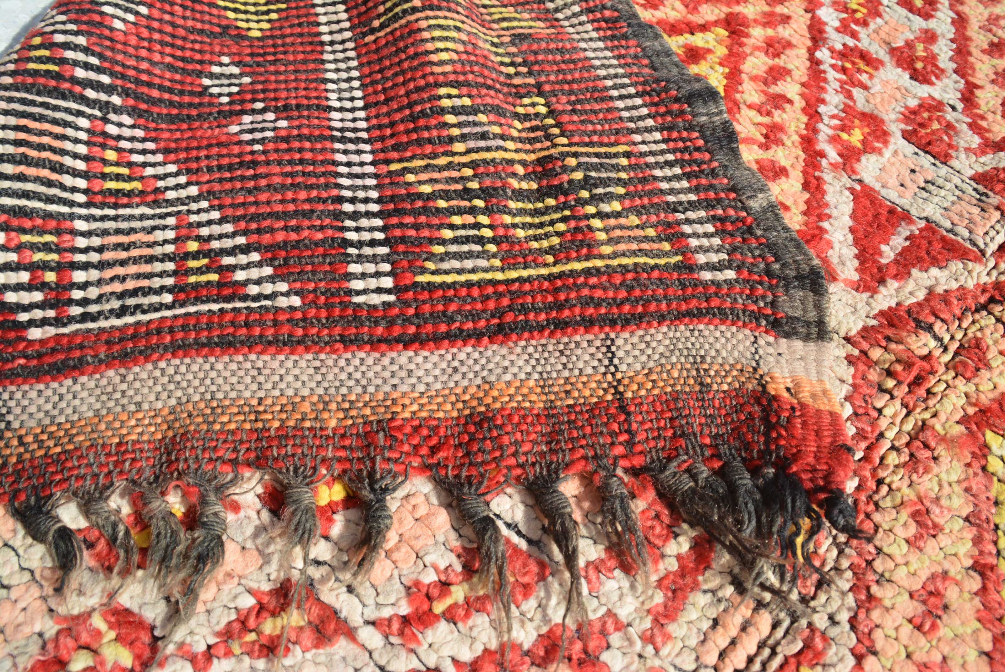 Moroccan Rug Vintage Area Rugs - Hand Knotted Rugs - Illuminate Collective Illuminate Collective