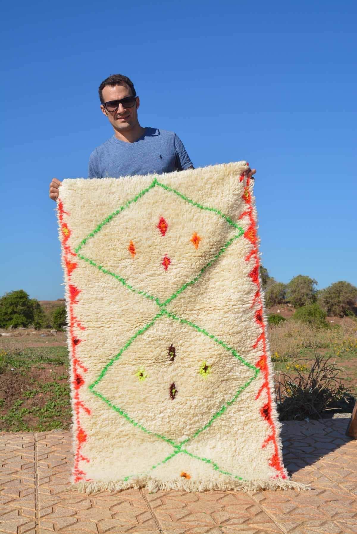 Moroccan Textiles For Sale | Vintage Moroccan Rug 