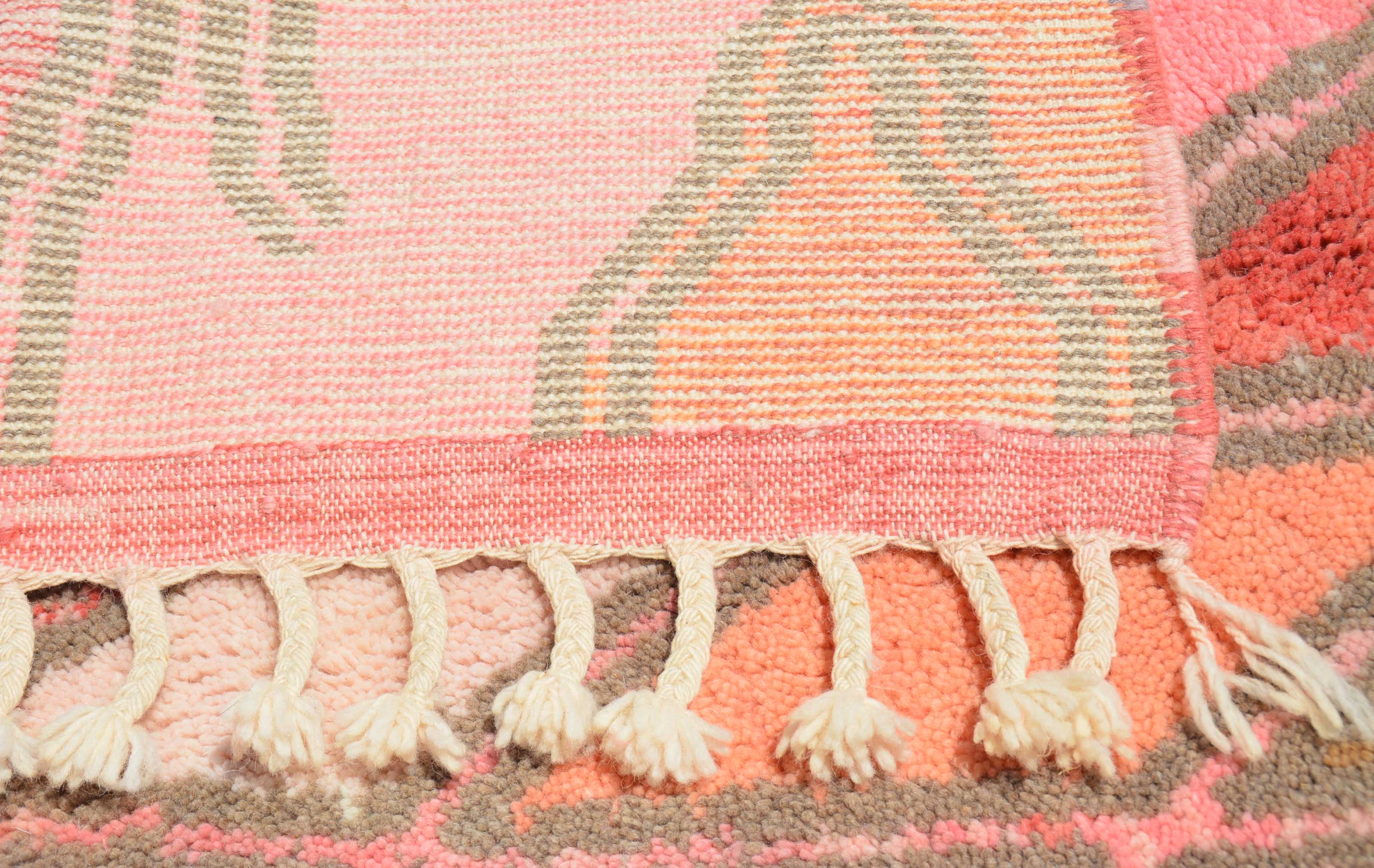 Hopeful | 6'x9' Abstract Pink & Orange Elongated Diamond Azilal