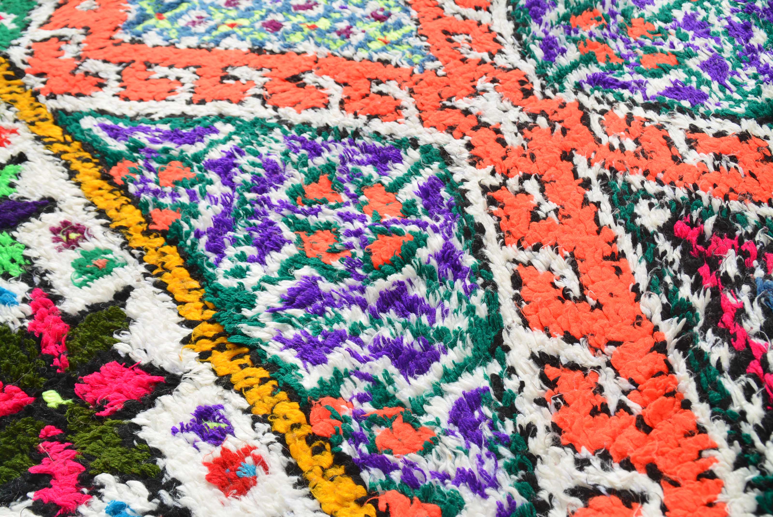 Red And Pink Rug - Vintage Inspired Rugs - Illuminate Collective