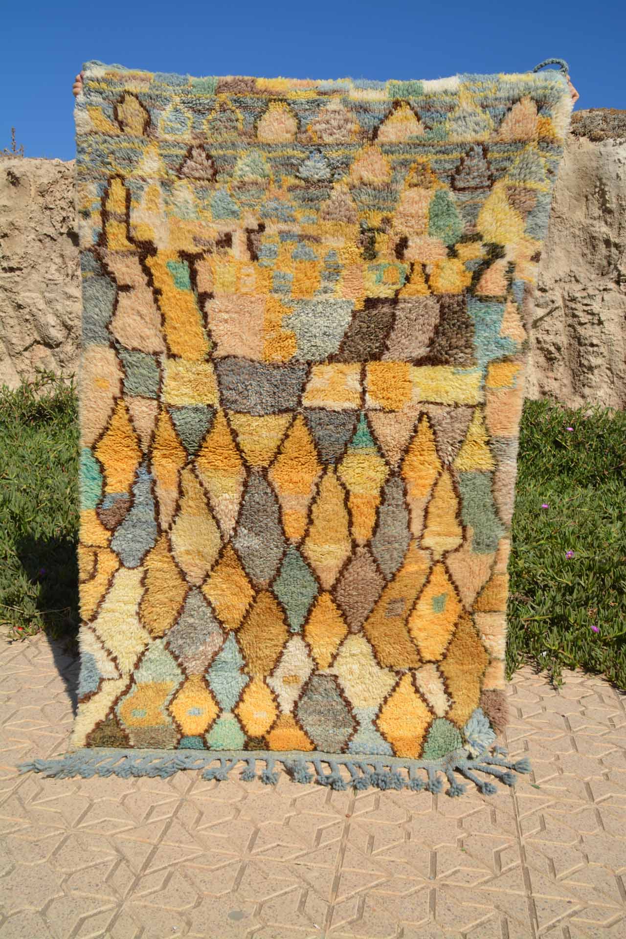 Rugs USA Moroccan Diamond - Layering Moroccan Rugs
