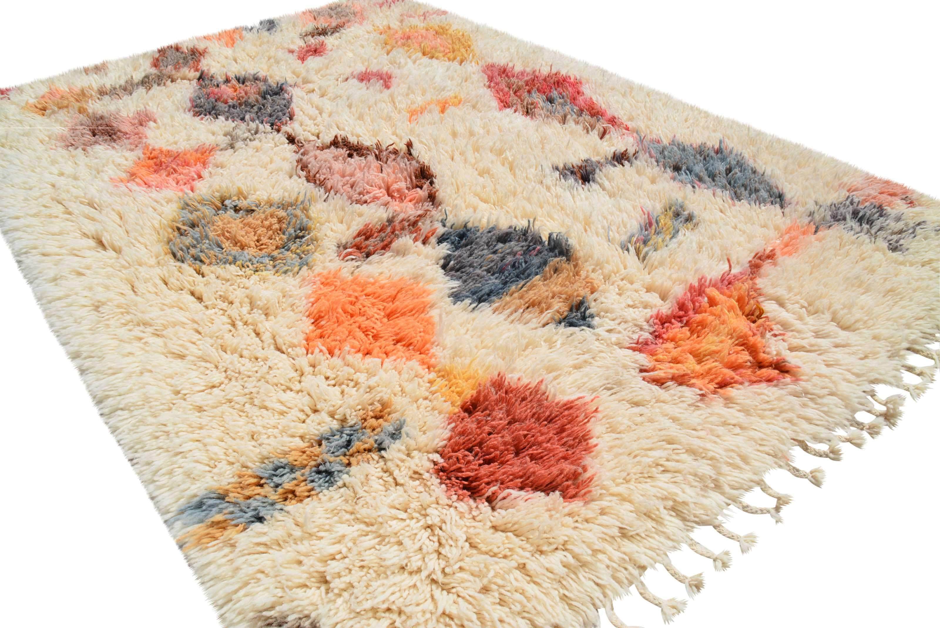 Shaggy diamonds Rug