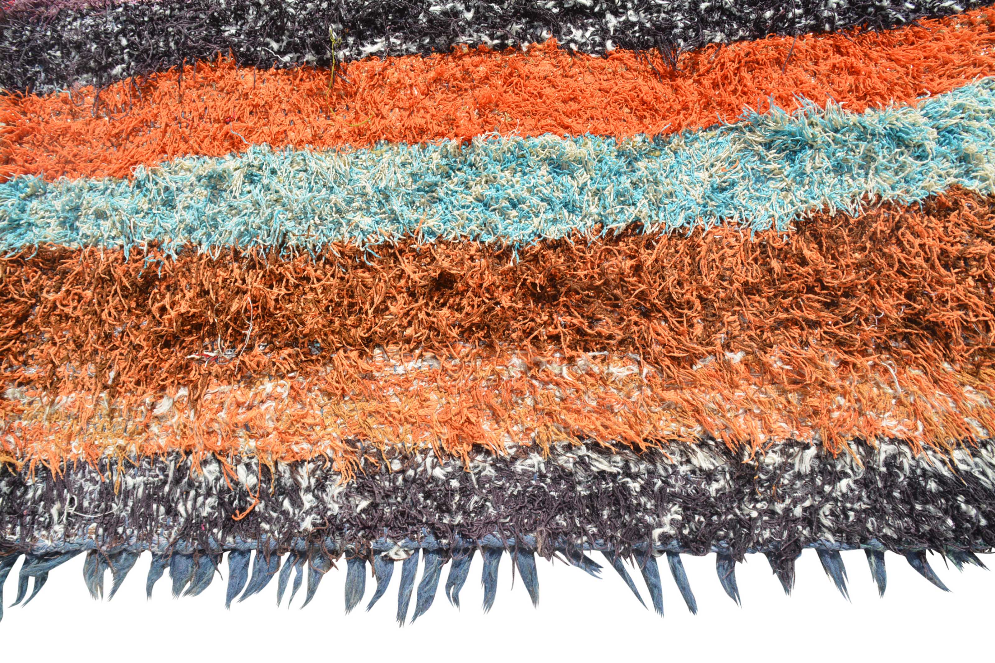 Shaggy Stripes Vintage Shag Rug - Add a touch of retro style to your home