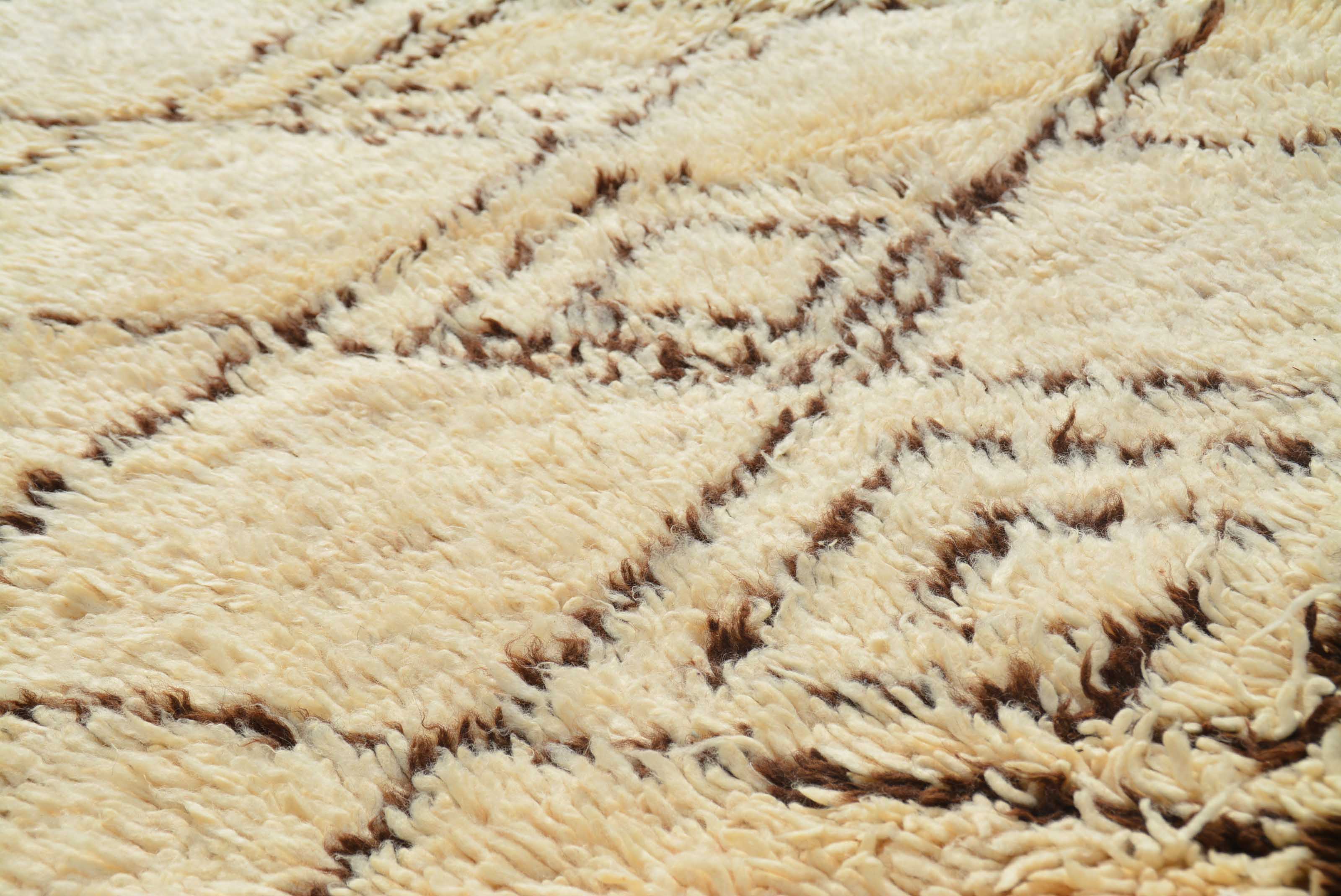 Vintage Floral Area Rugs for Sale | Vintage Farmhouse Rugs | Illuminate Collective