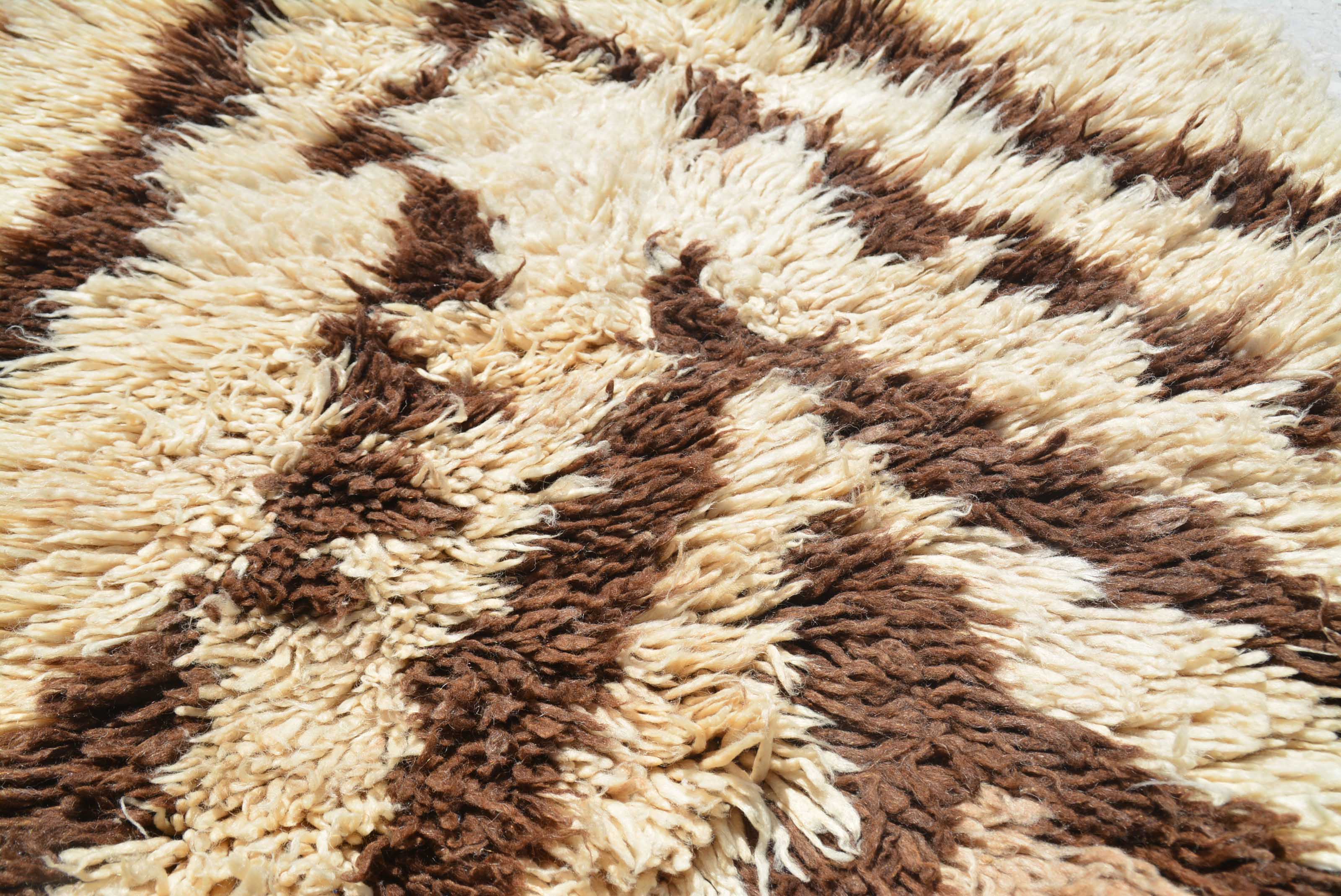 Vintage Moroccan Rug Buy Vintage Wool Rugs Online | Illuminate Collective illuminate collective 