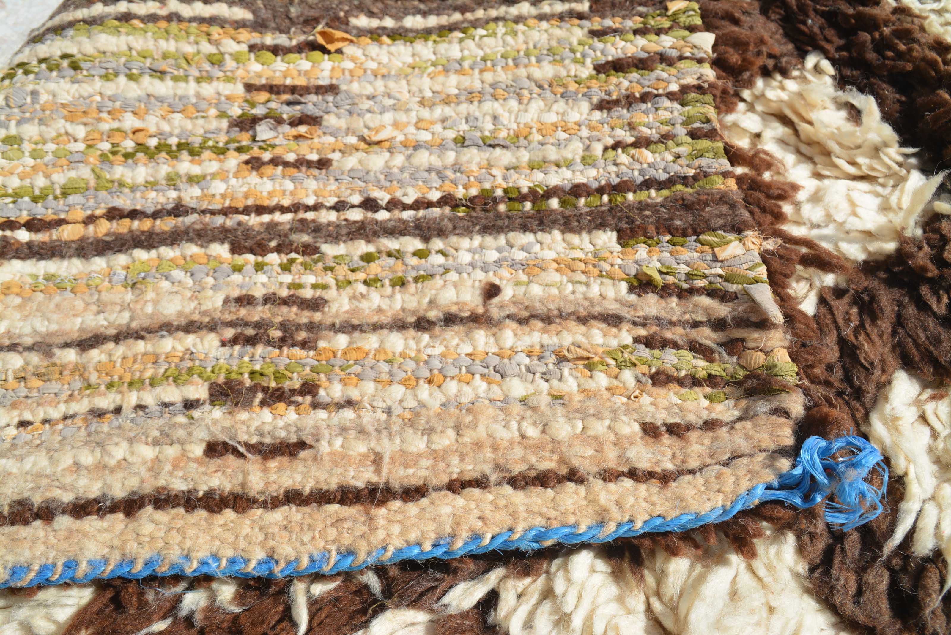 Vintage Moroccan Rug Cobble Stones Rugs - 3'10" x 8'5" - 1.17m x 2.57m - Vintage Moroccan Rug illuminate collective 