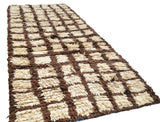 Vintage Moroccan Rug Cobble Stones Rugs - 3'10" x 8'5" - 1.17m x 2.57m - Vintage Moroccan Rug illuminate collective 