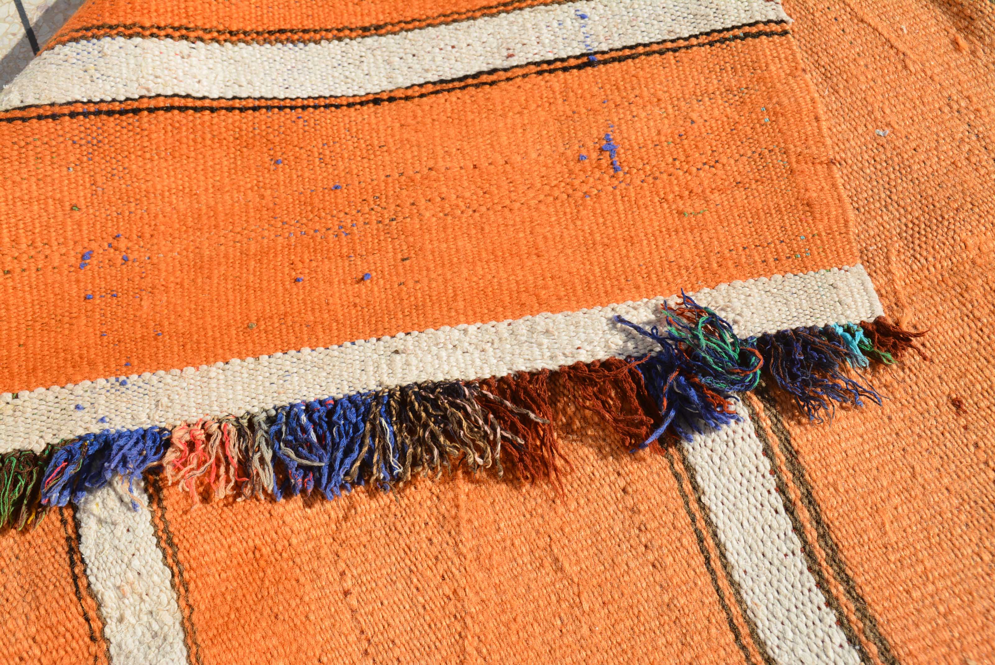 Vintage Moroccan Rug Flatweave Finesse Vintage Flatweave Rug - Add a touch of elegance to your home illuminate collective