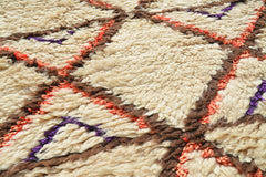 Vintage Moroccan Rug Hand Knotted Rugs - The Vintage Rug Shop - Illuminate Collective illuminate collective 