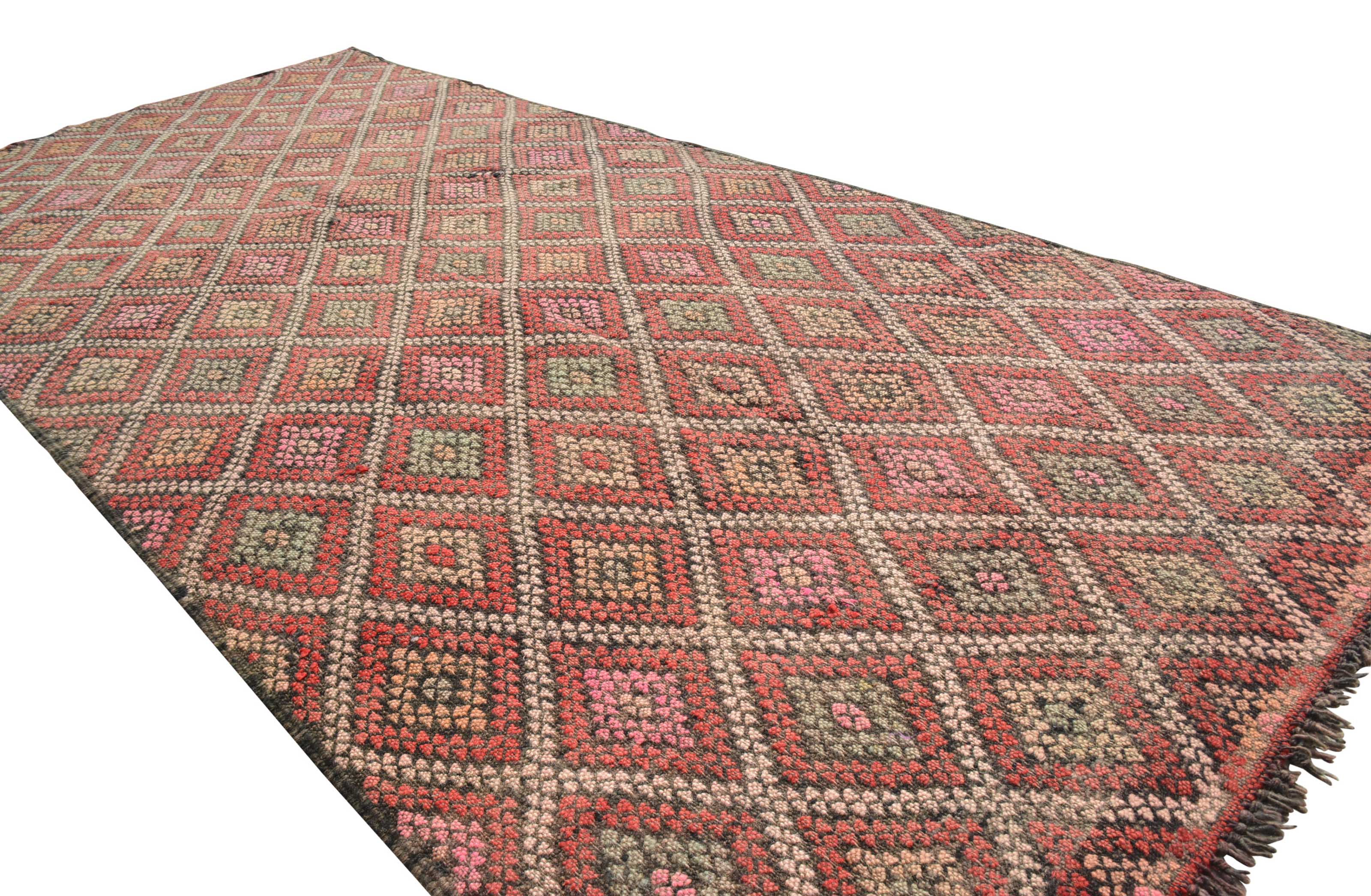 Vintage Moroccan Rug Vintage Latch Hook Rug Kits - Vintage Hooked Rugs - New Vintage Rug Illuminate Collective 