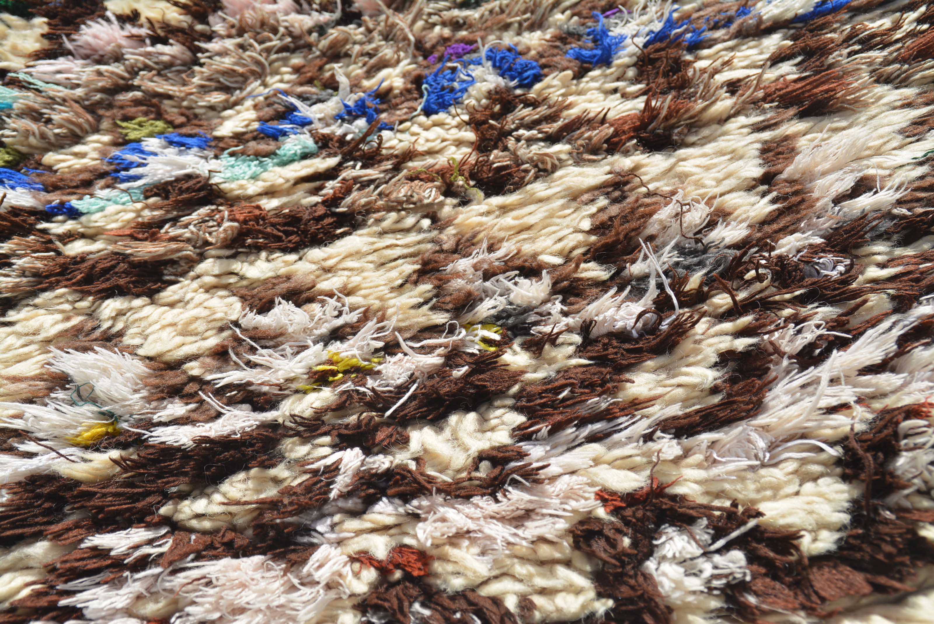 Vintage Moroccan Rug Vintage Wool Rugs | Vintage Moroccan Rug  illuminate collective 
