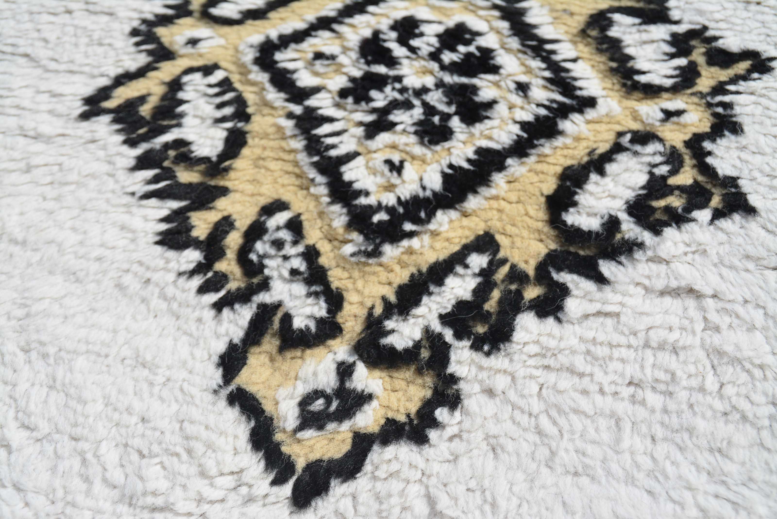 Vintage Southwestern Rugs - Black Vintage Rug - Illuminate Collective
