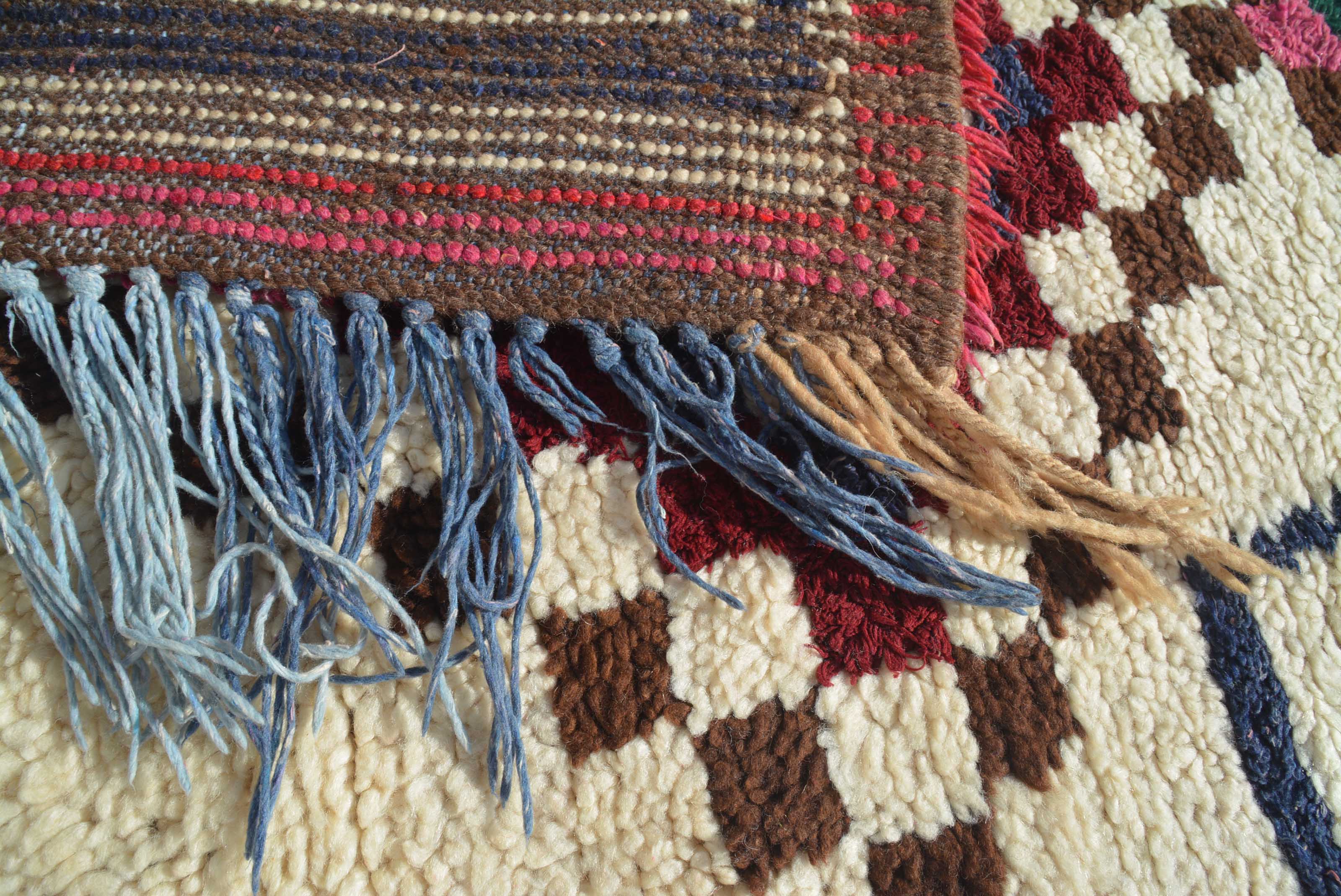 Vintage Wool Rugs - Faded Vintage Rugs - Vintage Moroccan Rug 