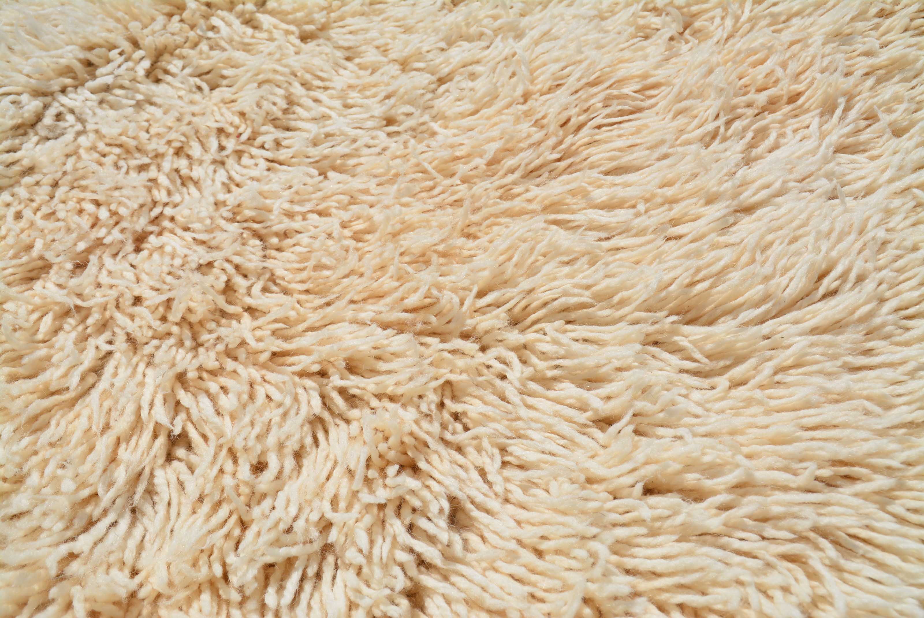 White Shaggy Handmade Wool Rug