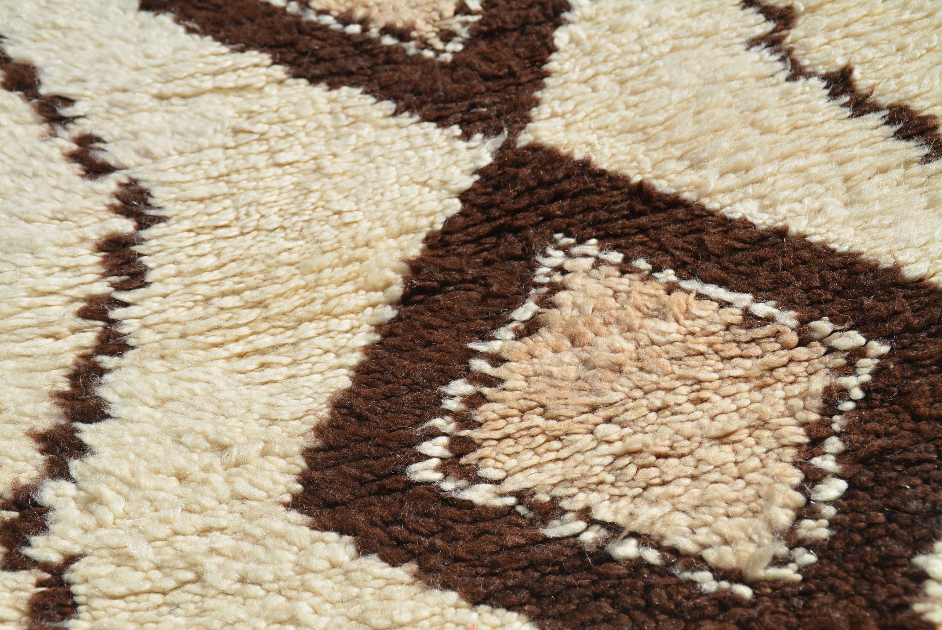 White Vintage Rug - Vintage Moroccan Rug